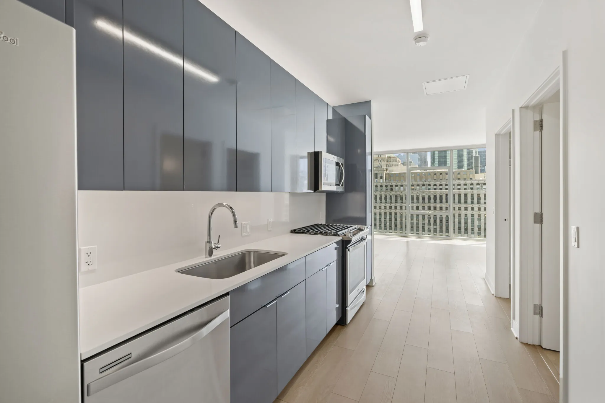 311 W Illinois St, ,  60654, USA 60654-unit#STUDIO-Chicago-IL