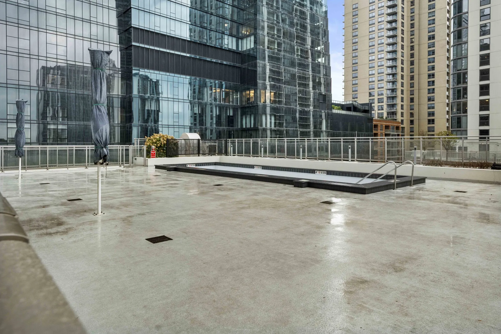 Shoreham and Tides, 360 East South Water Street, ,  60601, USA 60601-unit#2/2-Chicago-IL