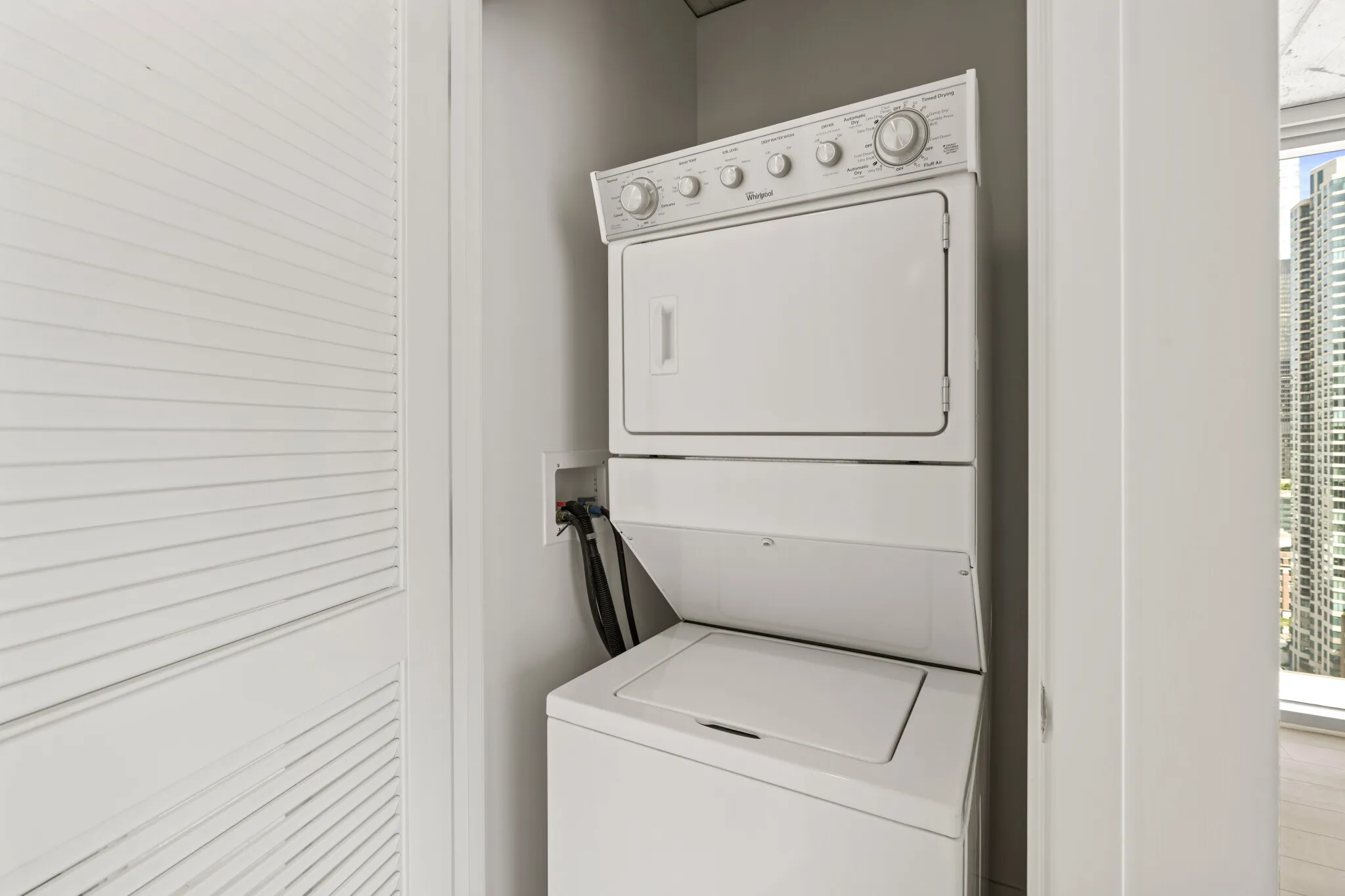 311 W Illinois St, ,  60654, USA 60654-unit#2/2-Chicago-IL