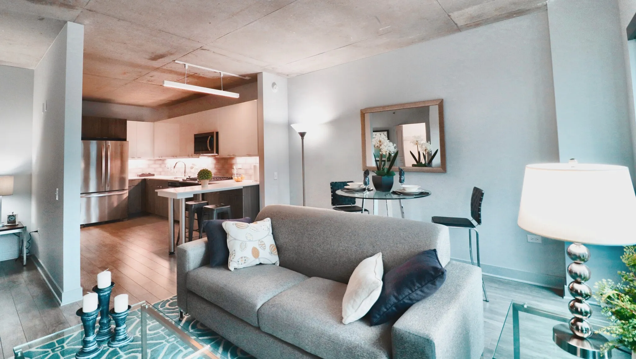 1025 W Addison St, ,  60613, USA 60613-unit#CONVERTIBLE-Chicago-IL