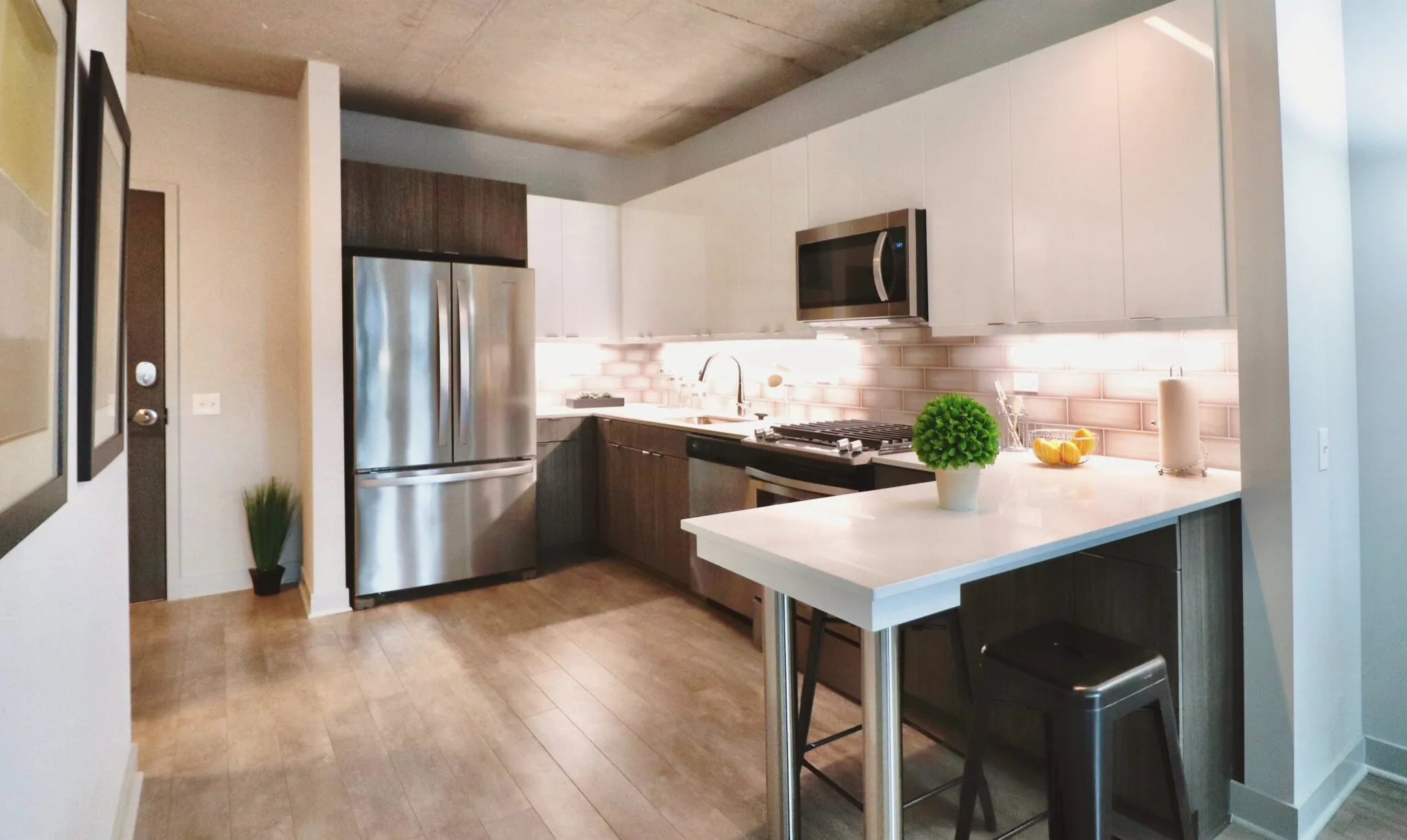 1025 W Addison St, ,  60613, USA 60613-unit#CONVERTIBLE-Chicago-IL