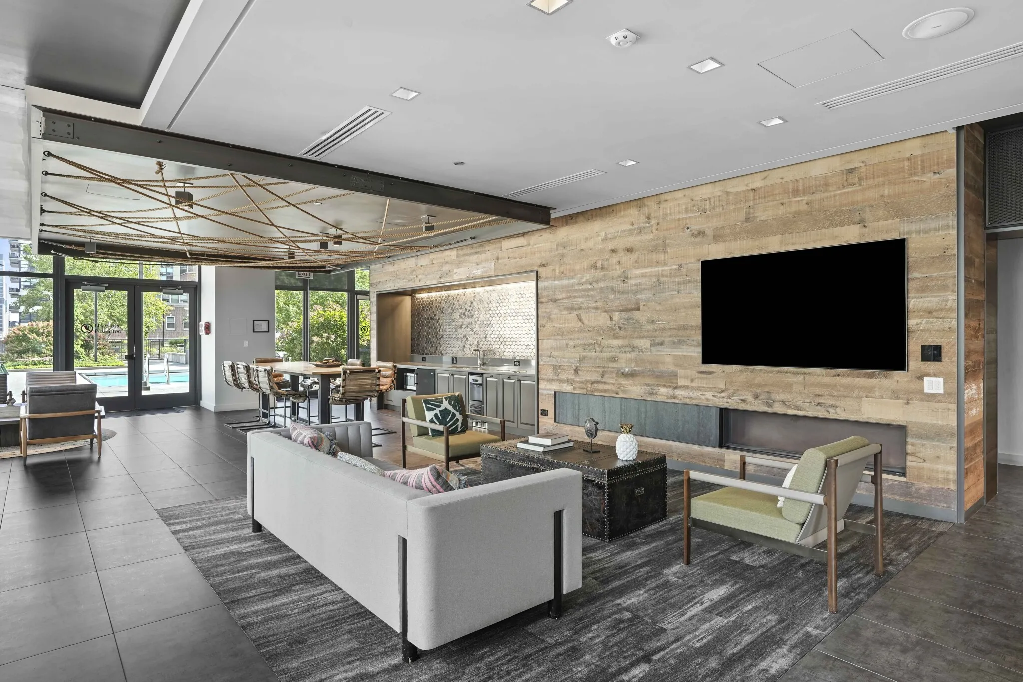 165 W Superior St, ,  60654, USA 60654-unit#2/1-Chicago-IL