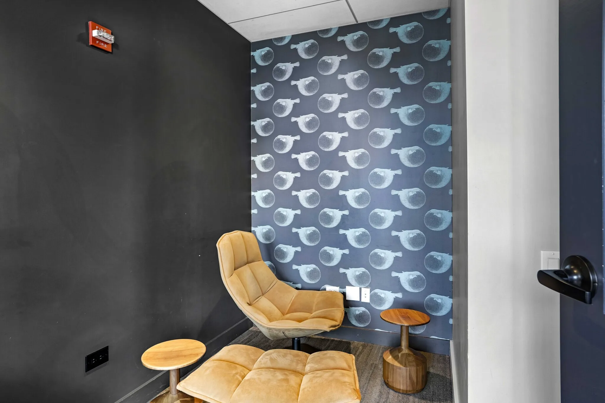 165 W Superior St, ,  60654, USA 60654-unit#2/1-Chicago-IL