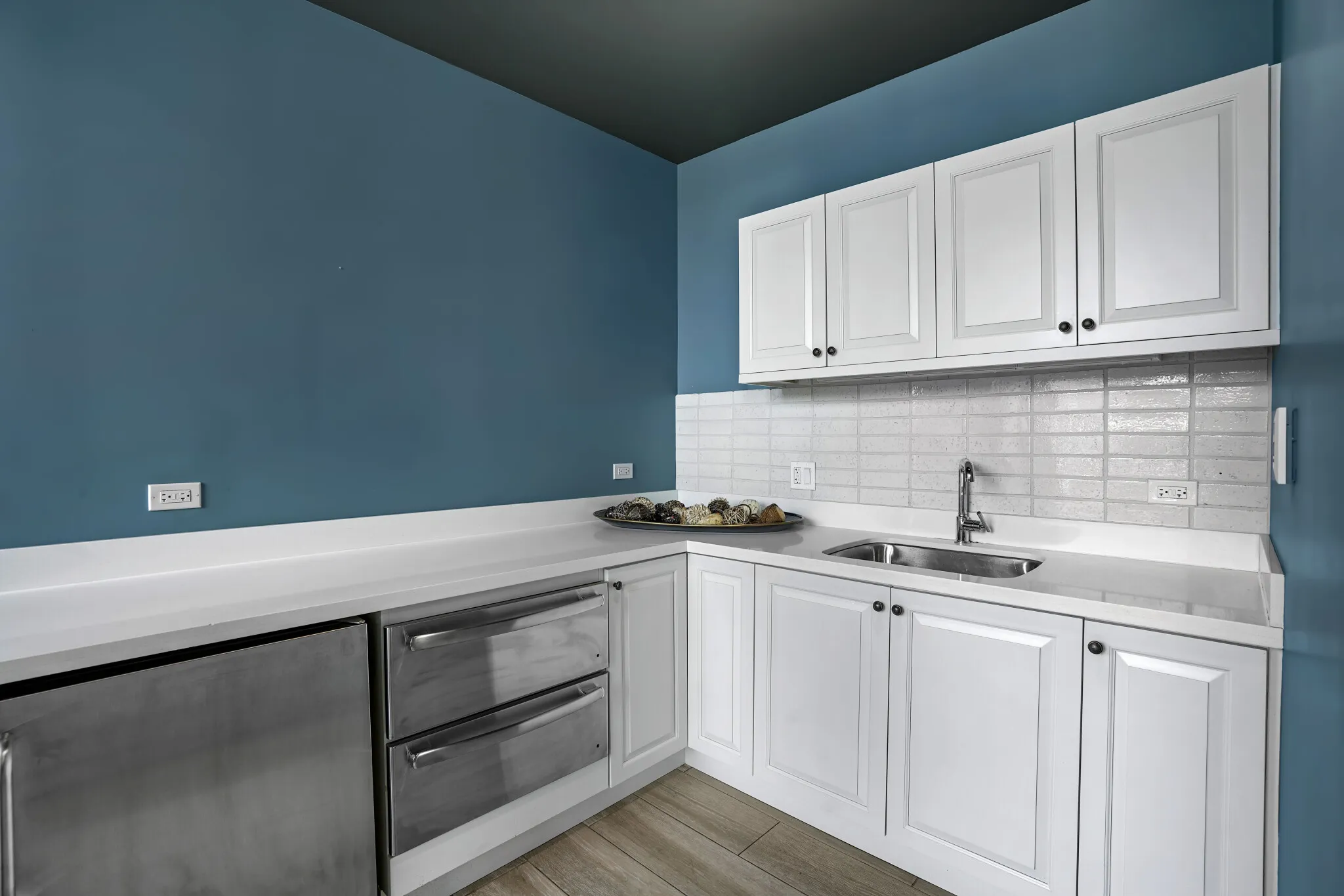 165 W Superior St, ,  60654, USA 60654-unit#2/1-Chicago-IL