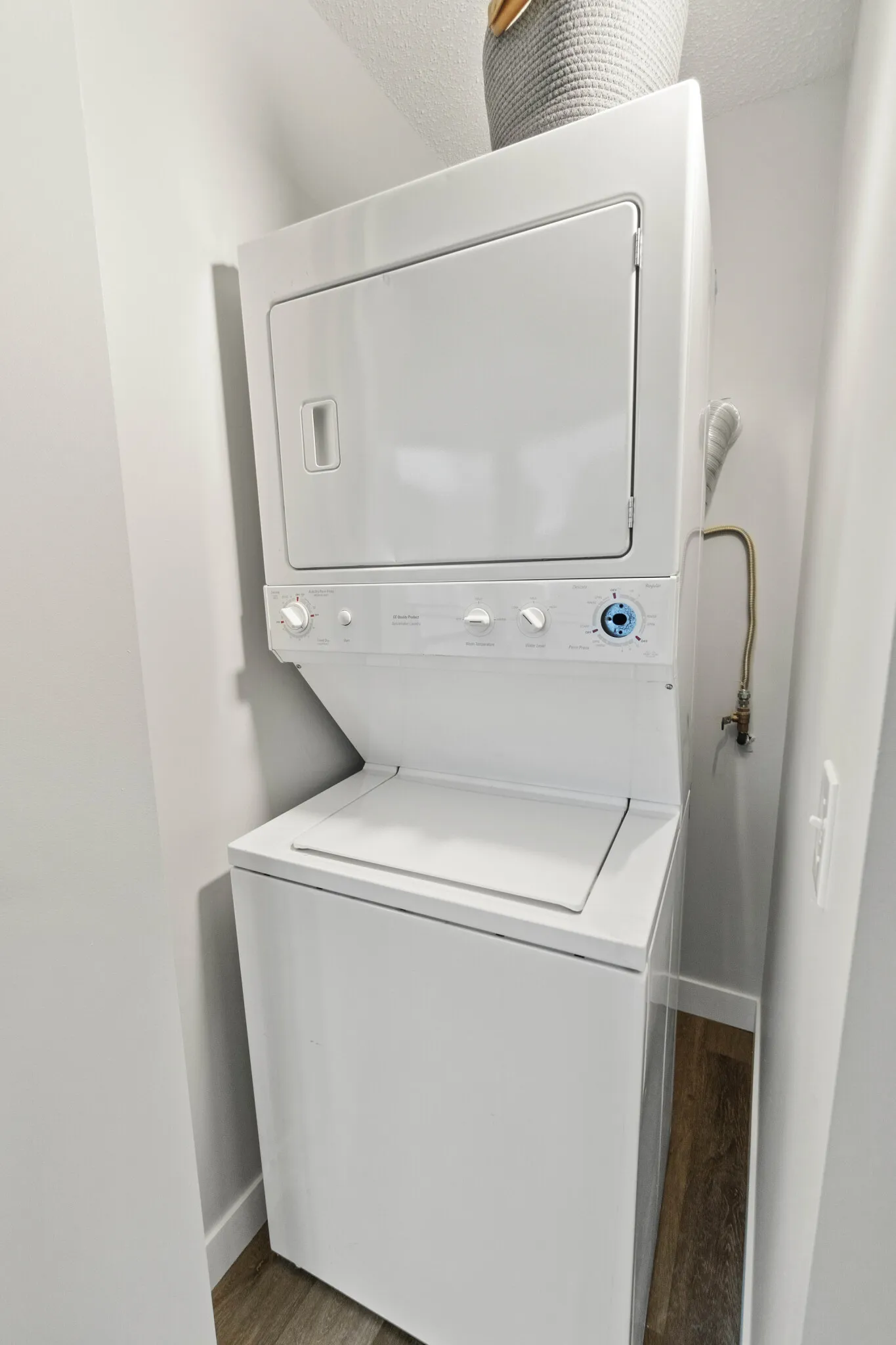 Shoreham and Tides, 360 East South Water Street, ,  60601, USA 60601-unit#CONVERTIBLE-Chicago-IL