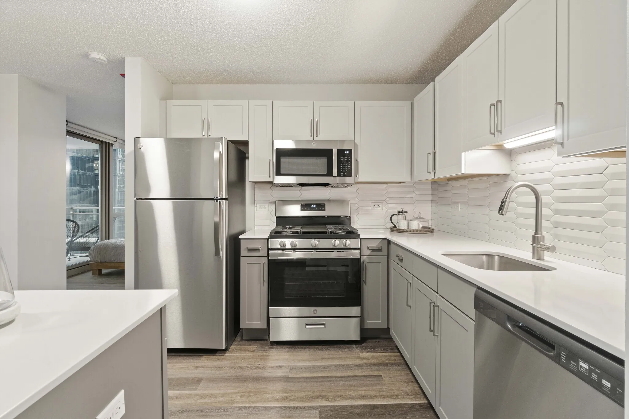 400 East South Water Street, ,  60601, USA 60601-unit#CONVERTIBLE-Chicago-IL