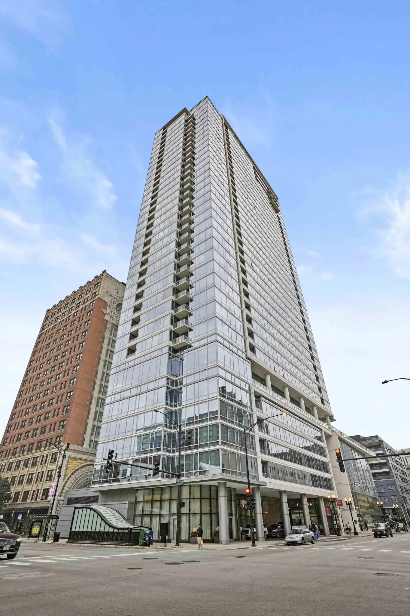 The Sinclair, 1201 N La Salle Dr, , 60610, USA 60610-unit#3/2-Chicago-IL