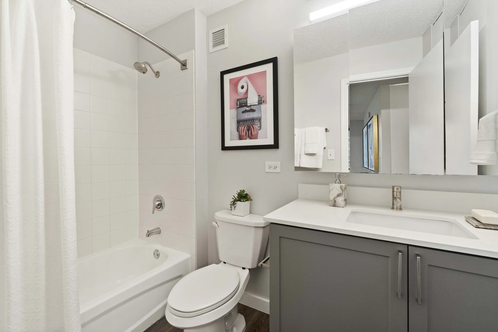 400 East South Water Street, , 60601, USA 60601-unit#1/1-Chicago-IL