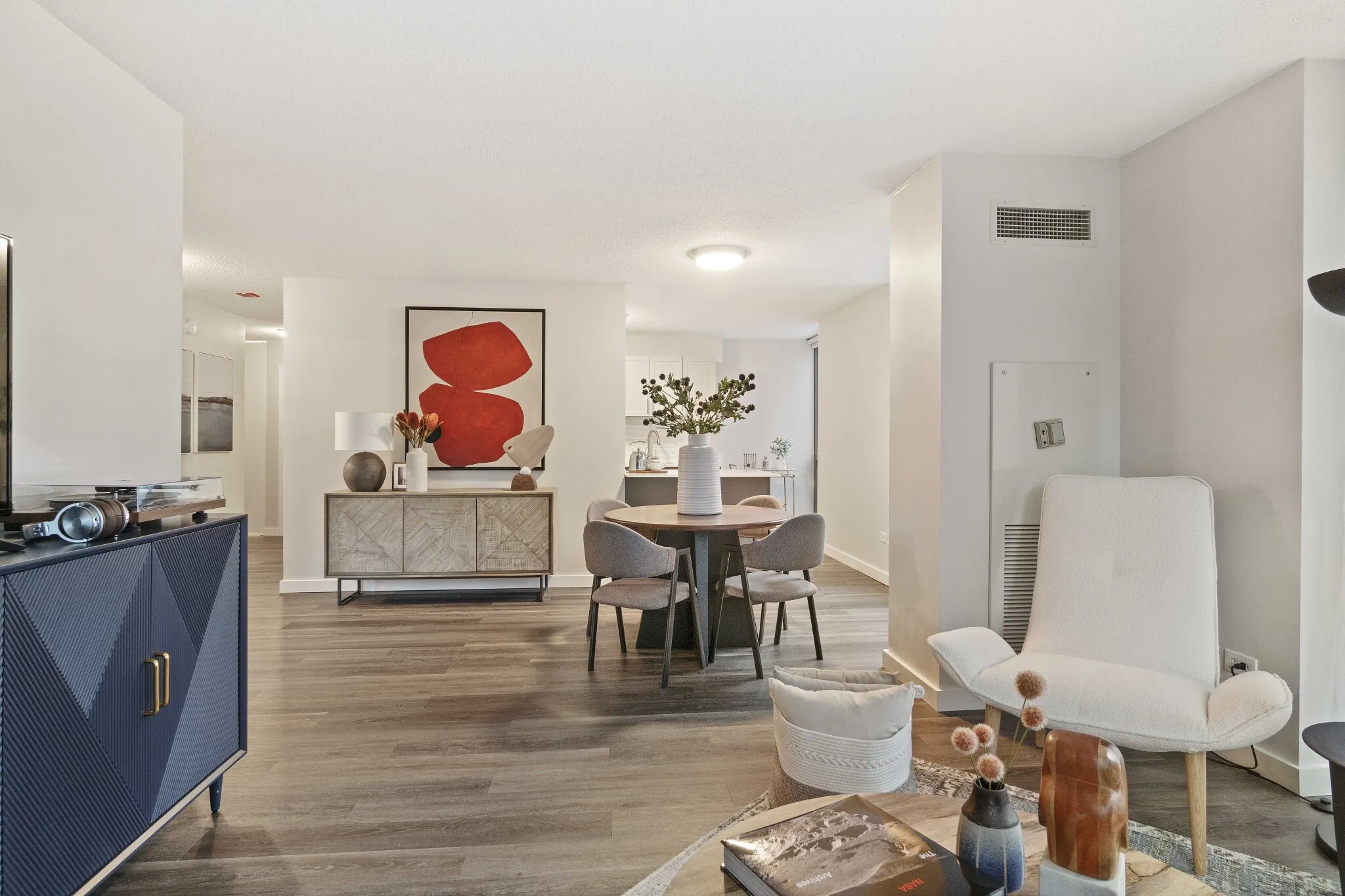 400 East South Water Street, ,  60601, USA 60601-unit#2/2-Chicago-IL