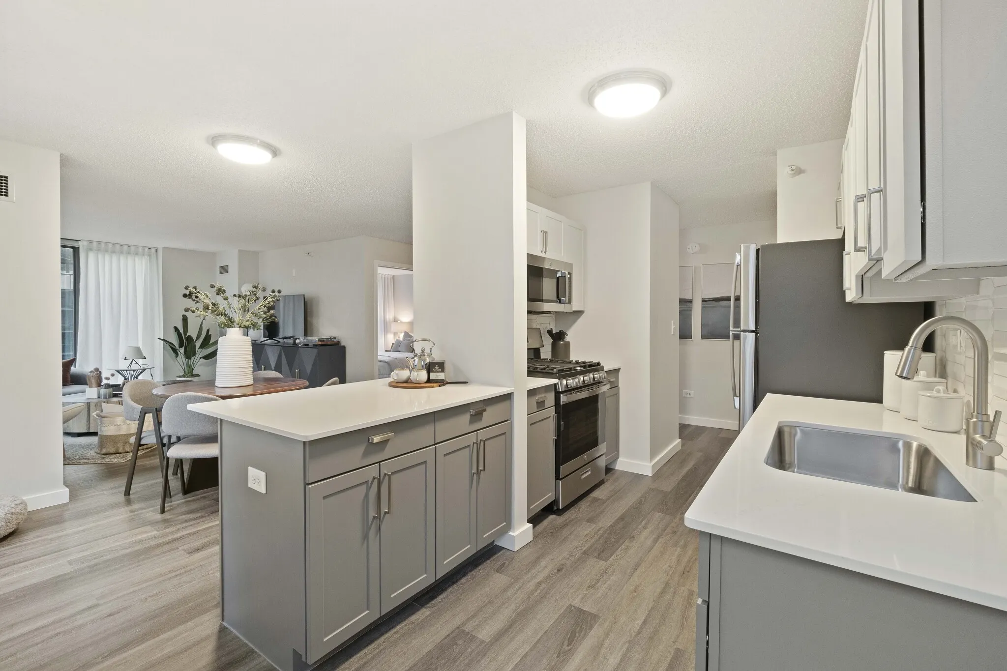 400 East South Water Street, ,  60601, USA 60601-unit#2/2-Chicago-IL