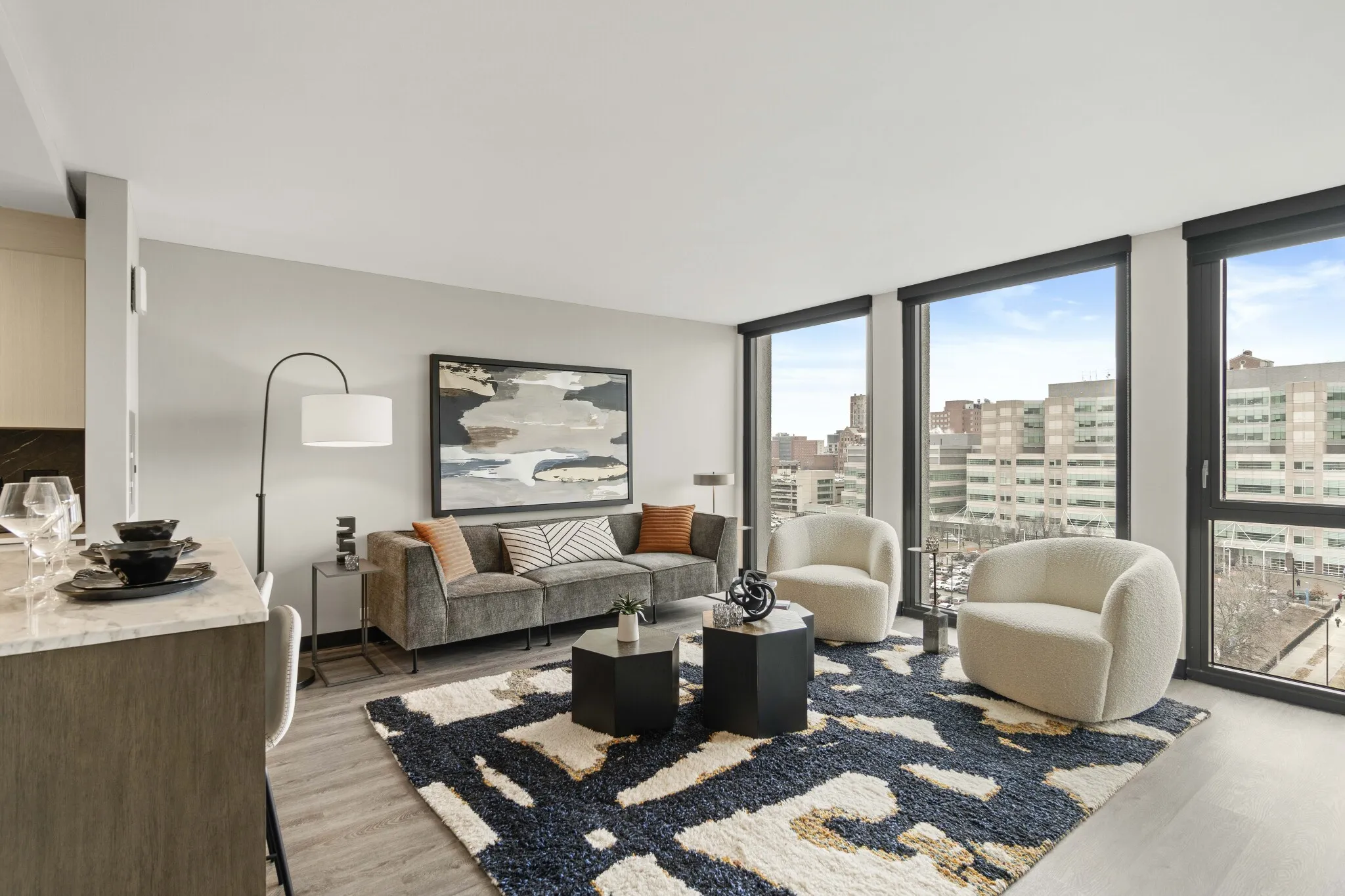 2122 W Ogden Ave, , 60612, USA 60612-unit#1/1-Chicago-IL