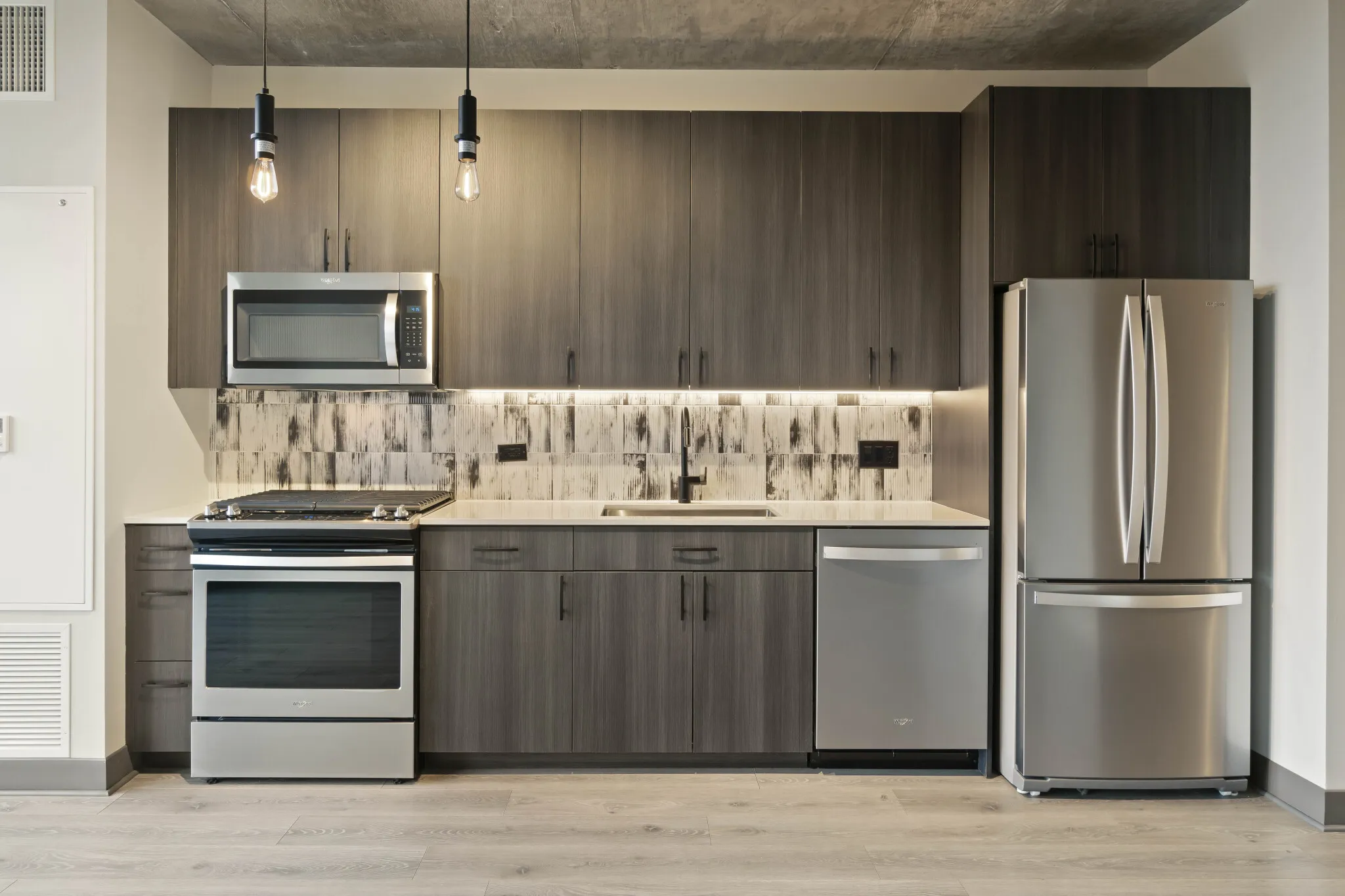 180 N Ada St, ,  60607, USA 60607-unit#CONVERTIBLE-Chicago-IL