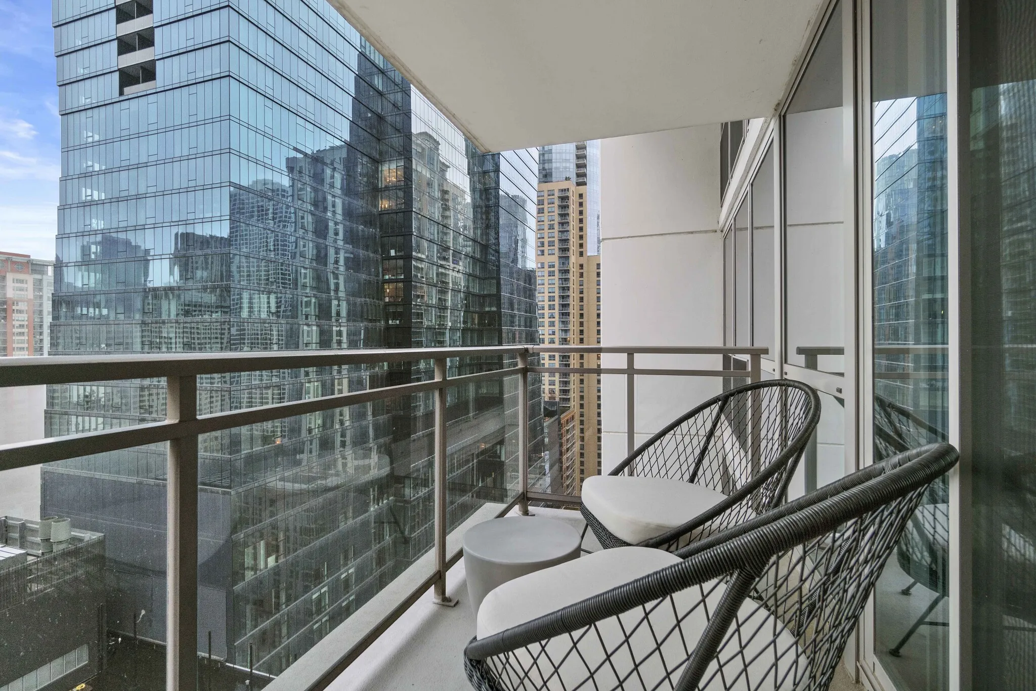 Shoreham and Tides, 360 East South Water Street, ,  60601, USA 60601-unit#2/2-Chicago-IL