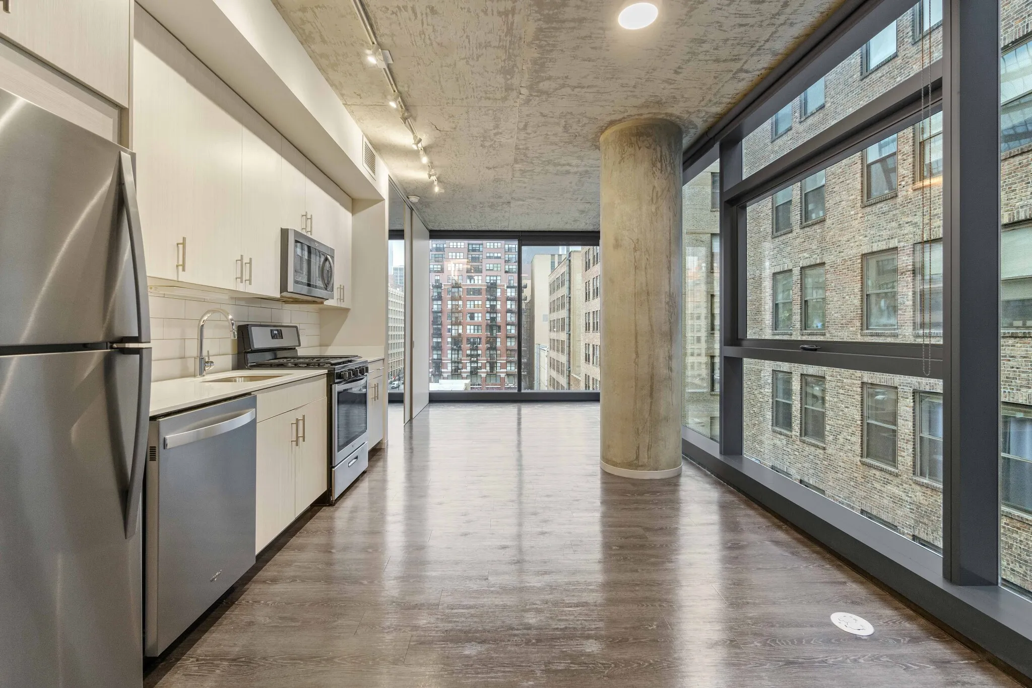 717 S Clark St, ,  60605, USA 60605-unit#4/4 DUPLEX-Chicago-IL