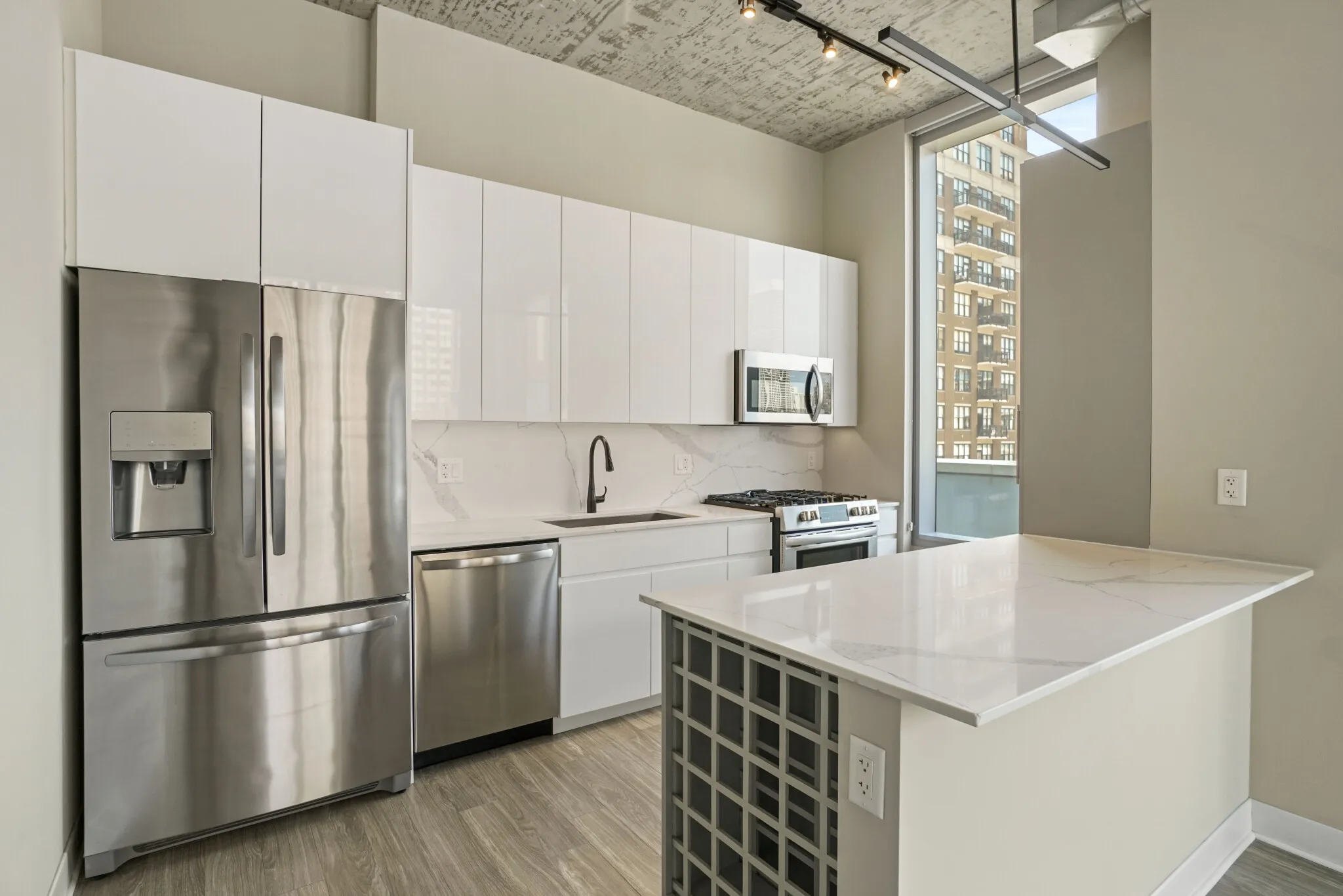 808 N Wells St, ,  60610, USA 60610-unit#1/1-Chicago-IL