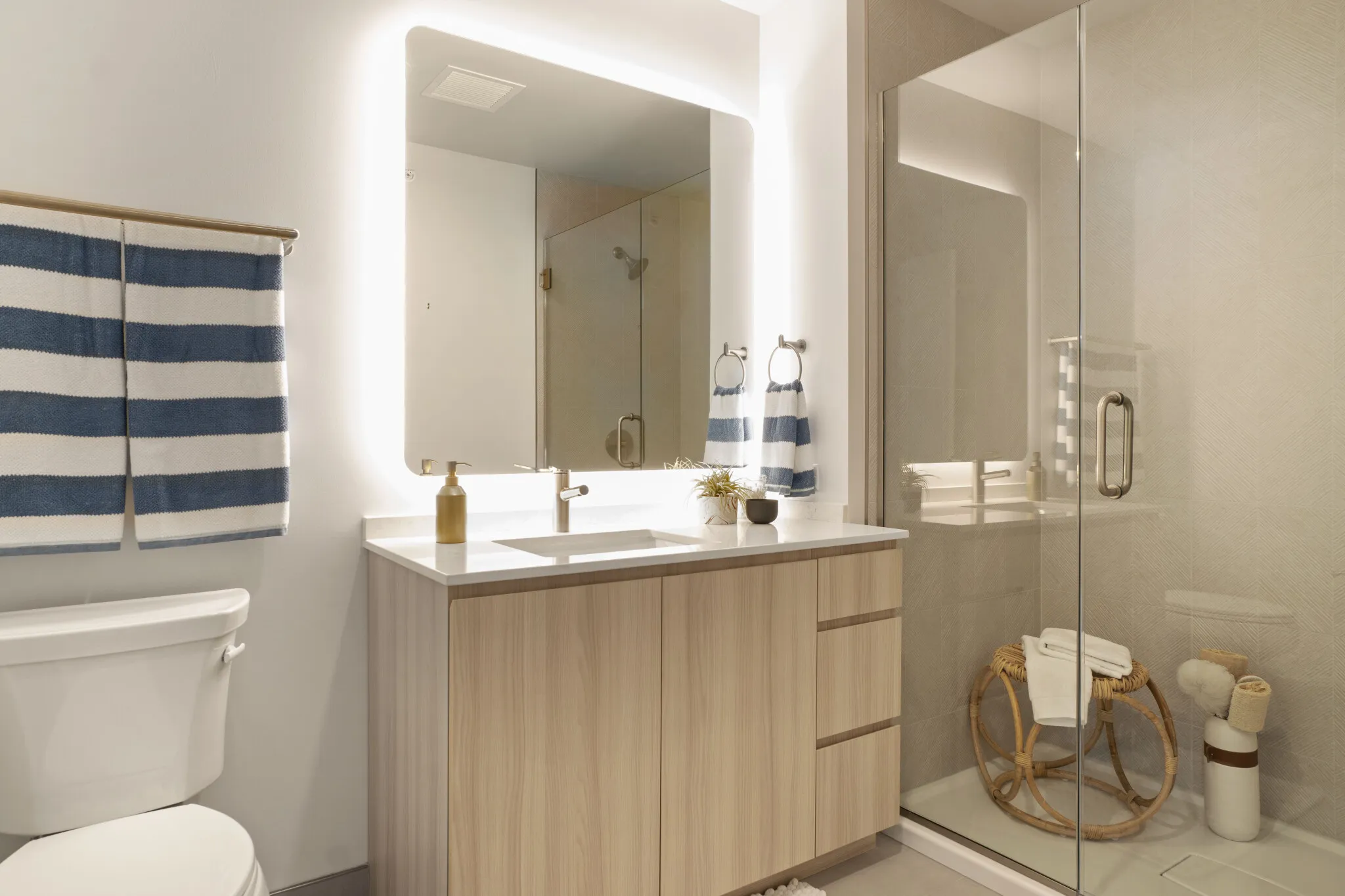 513 S Damen Ave, , 60612, USA 60612-unit#CONVERTIBLE-Chicago-IL