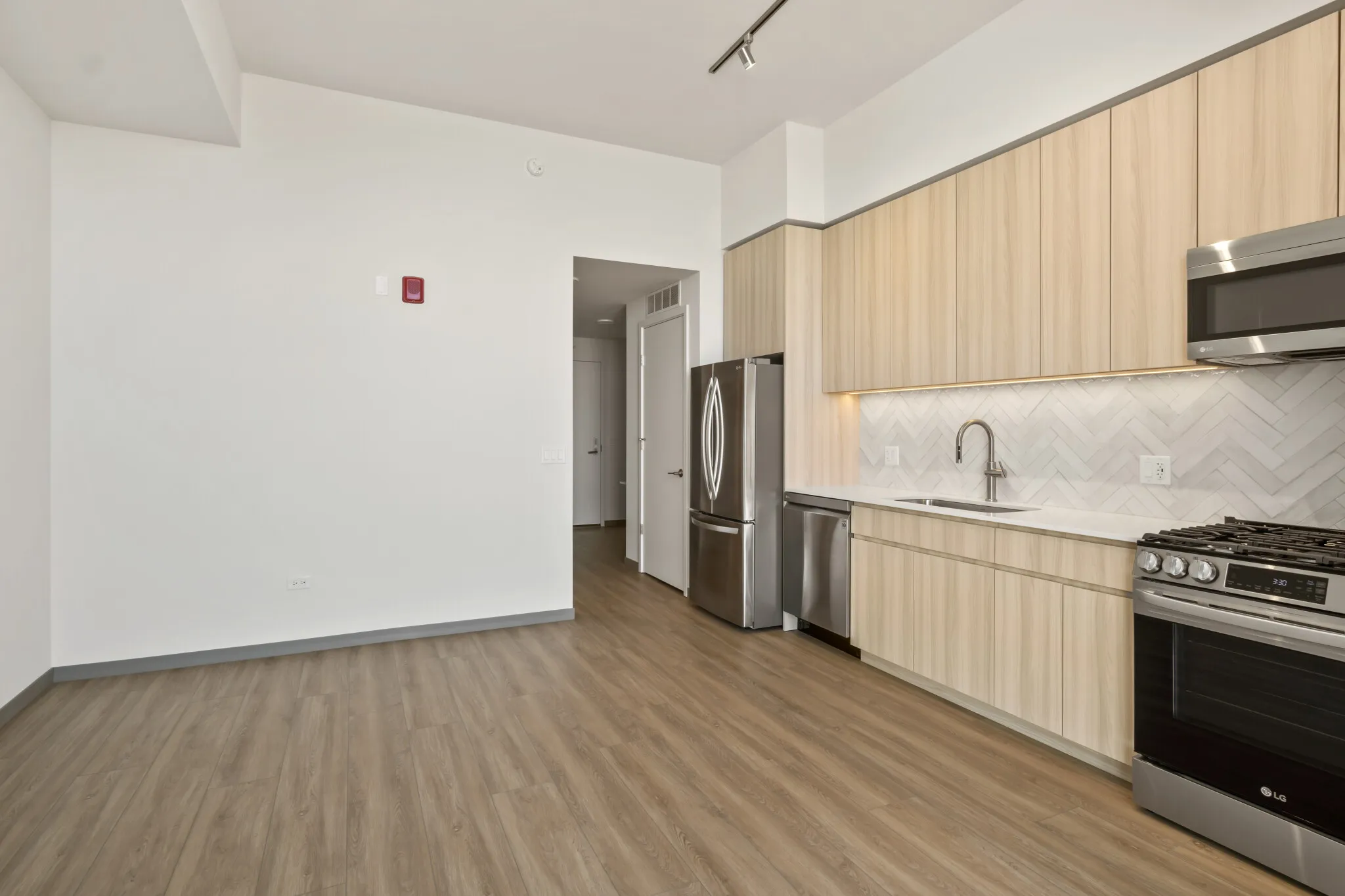 513 S Damen Ave, , 60612, USA 60612-unit#STUDIO-Chicago-IL