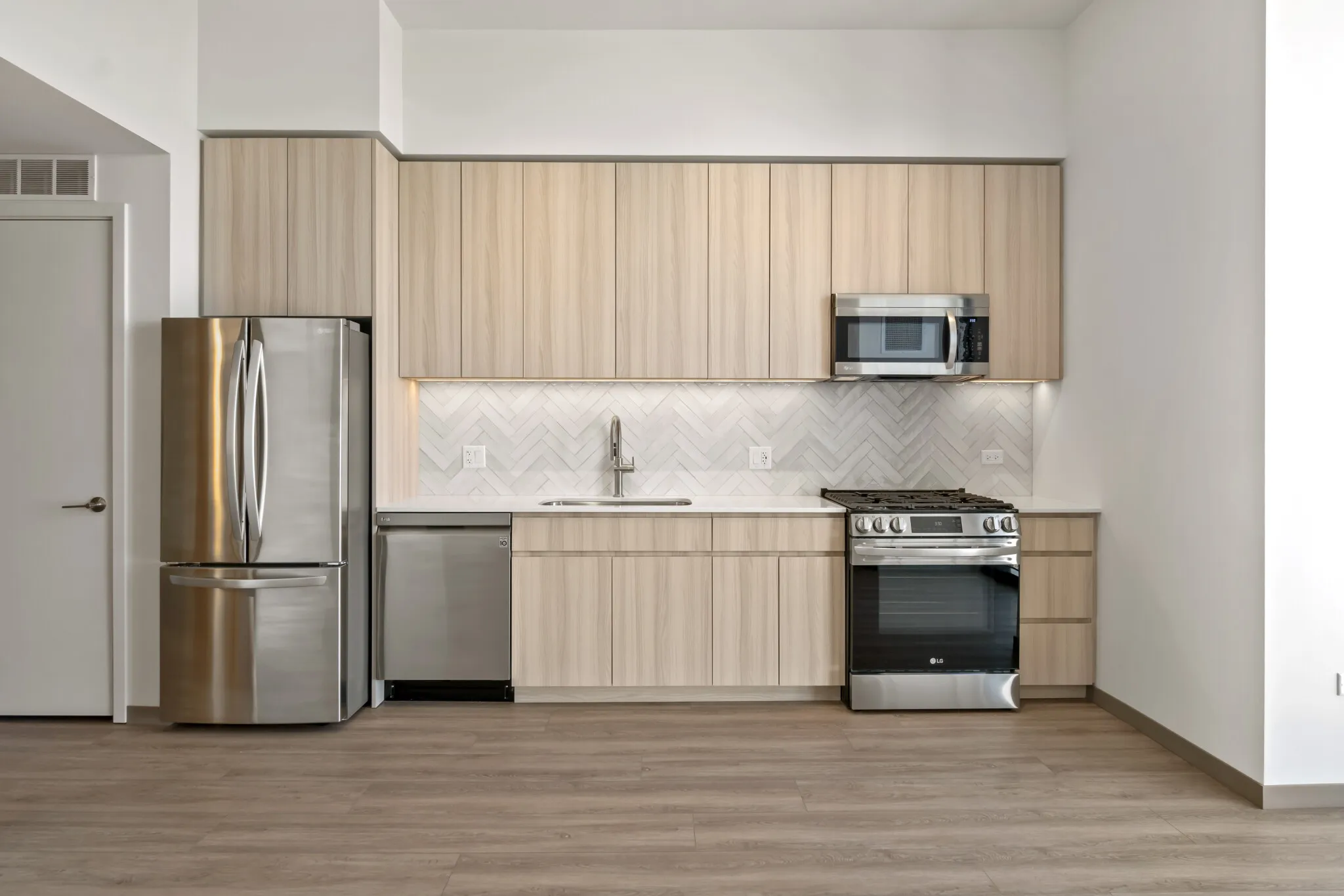 513 S Damen Ave, , 60612, USA 60612-unit#STUDIO-Chicago-IL