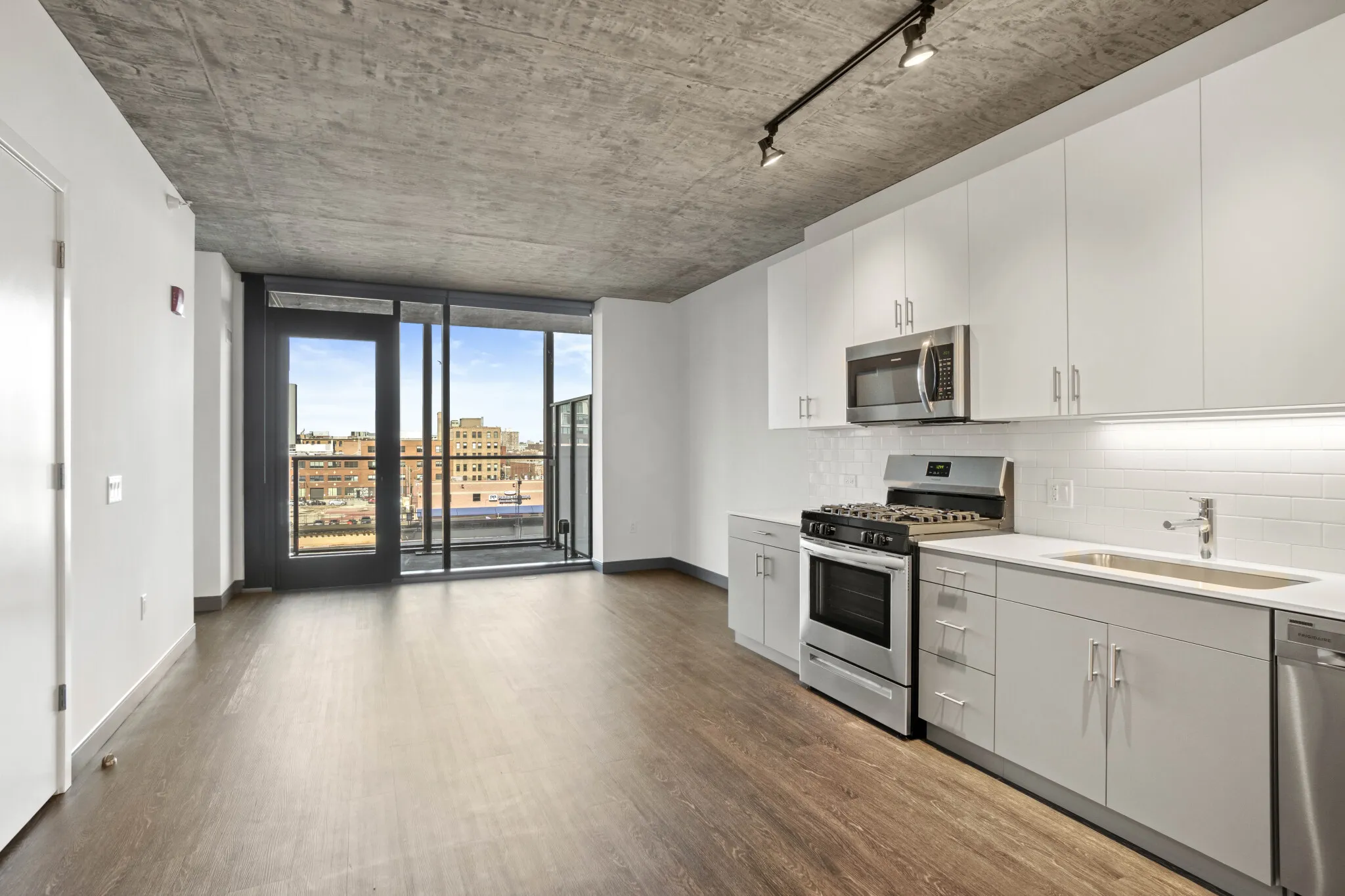 160 N Elizabeth St, , 60607, USA 60607-unit#CONVERTIBLE-Chicago-IL