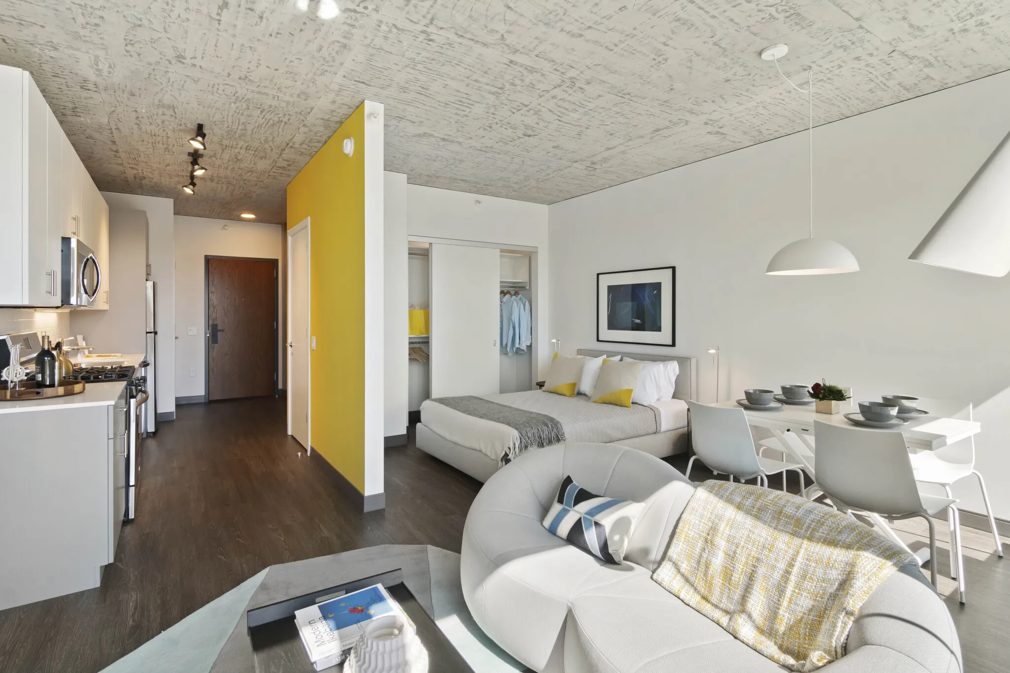 160 N Elizabeth St, ,  60607, USA 60607-unit#STUDIO-Chicago-IL