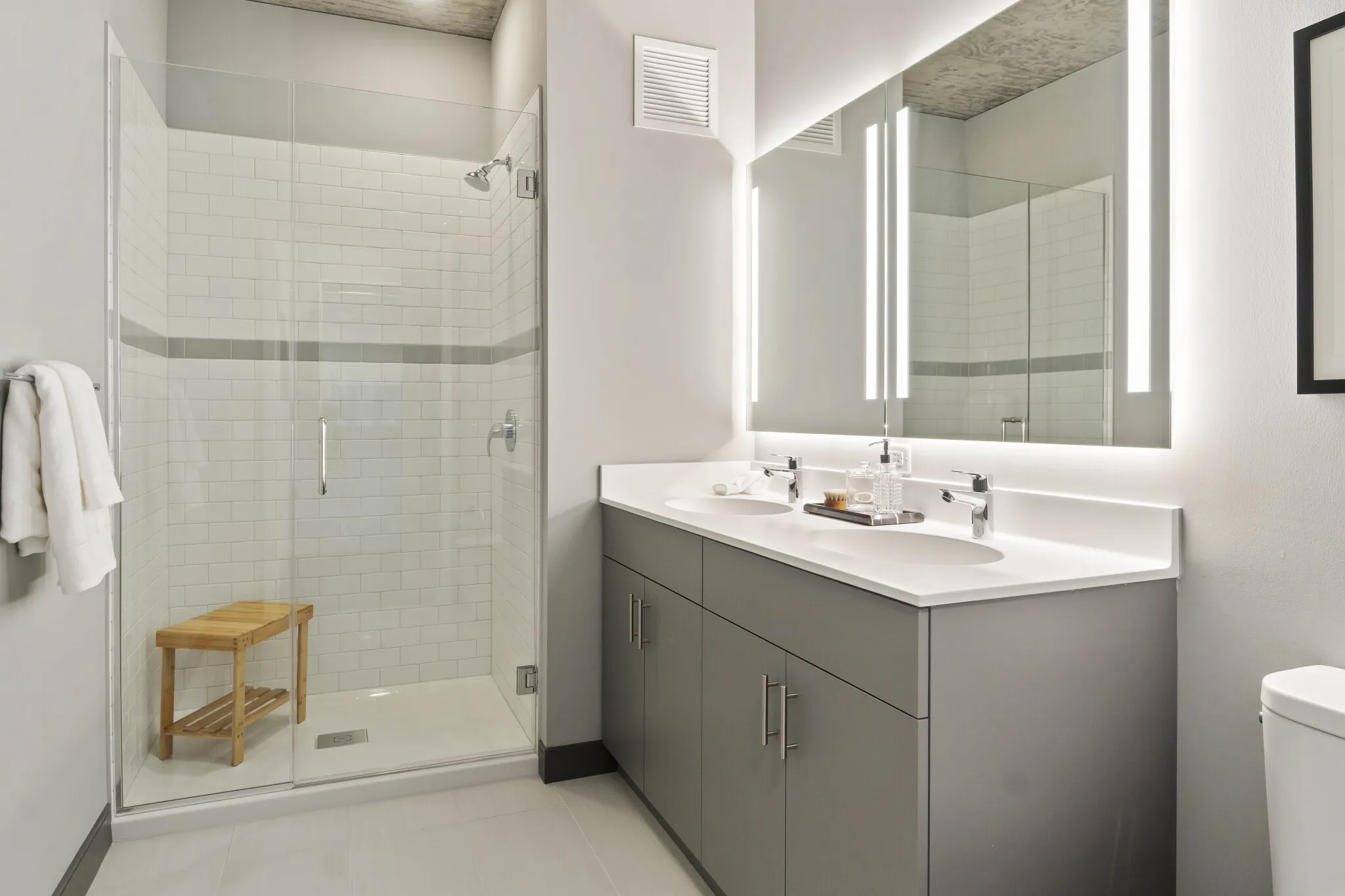 160 N Elizabeth St, ,  60607, USA 60607-unit#2/2-Chicago-IL