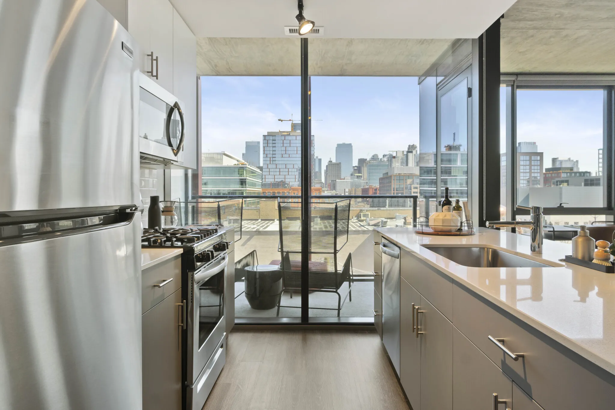 160 N Elizabeth St, ,  60607, USA 60607-unit#2/2-Chicago-IL
