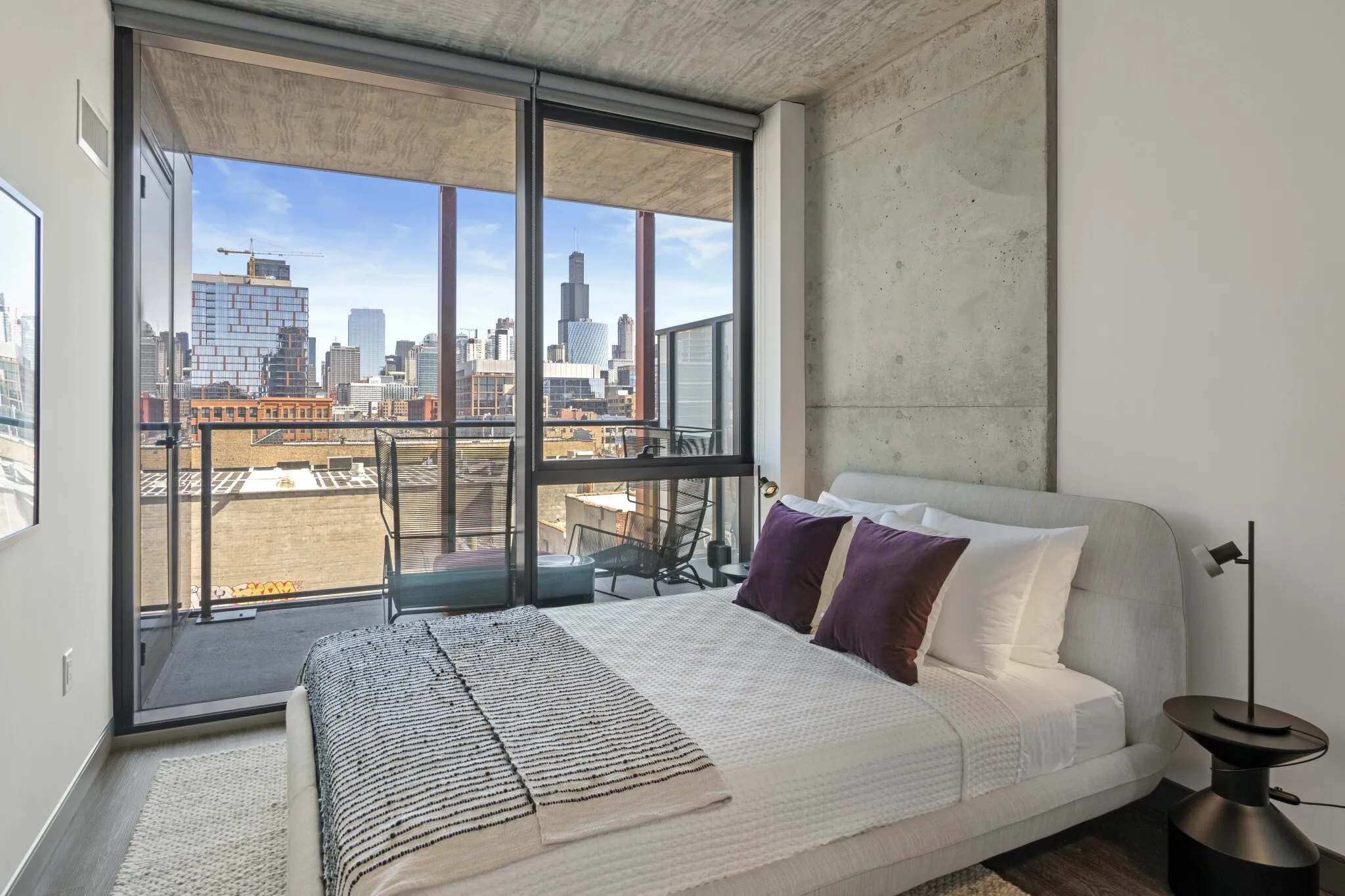 160 N Elizabeth St, ,  60607, USA 60607-unit#3/2-Chicago-IL