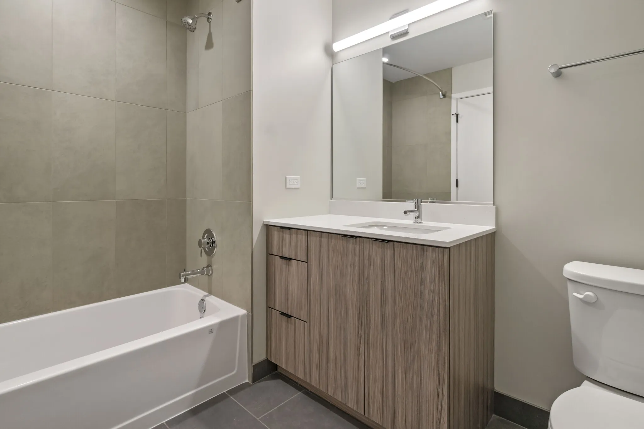 4611 N Broadway, , 60640, USA 60640-unit#STUDIO-Chicago-IL