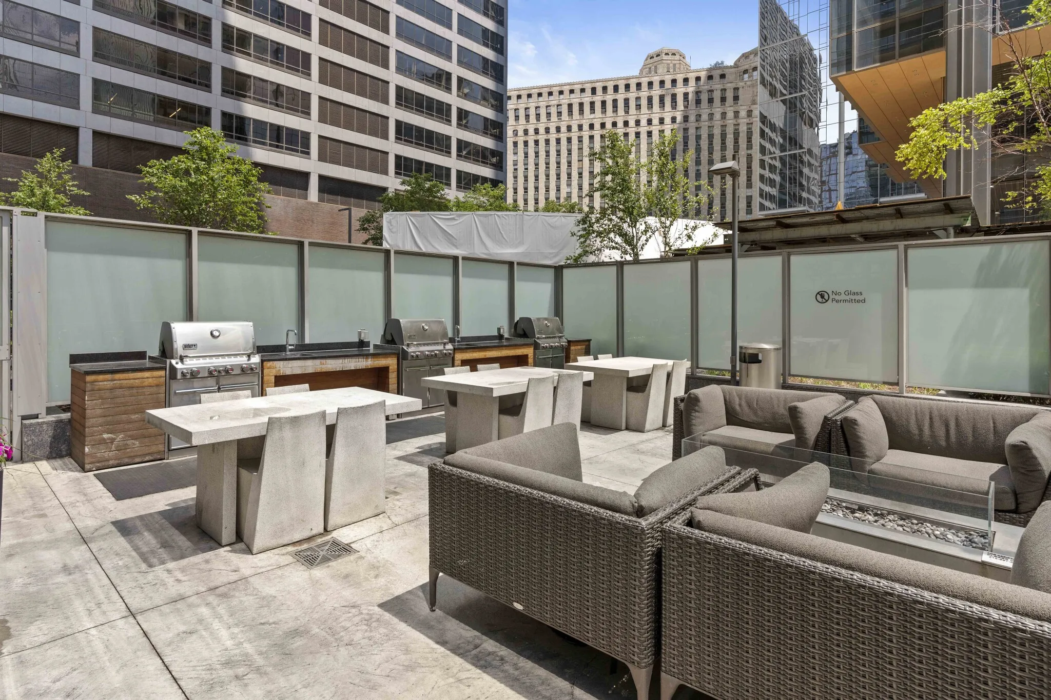 Wolf Point West, 343 W Wolf Point Plaza, ,  60654, USA 60654-unit#1/1.5-Chicago-IL