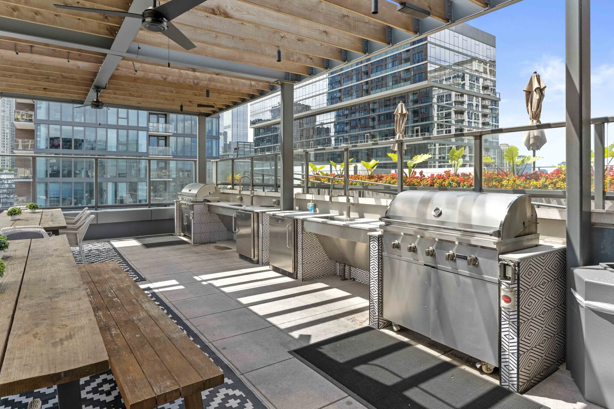 169 W Huron St, ,  60654, USA 60654-unit#CONVERTIBLE-Chicago-IL