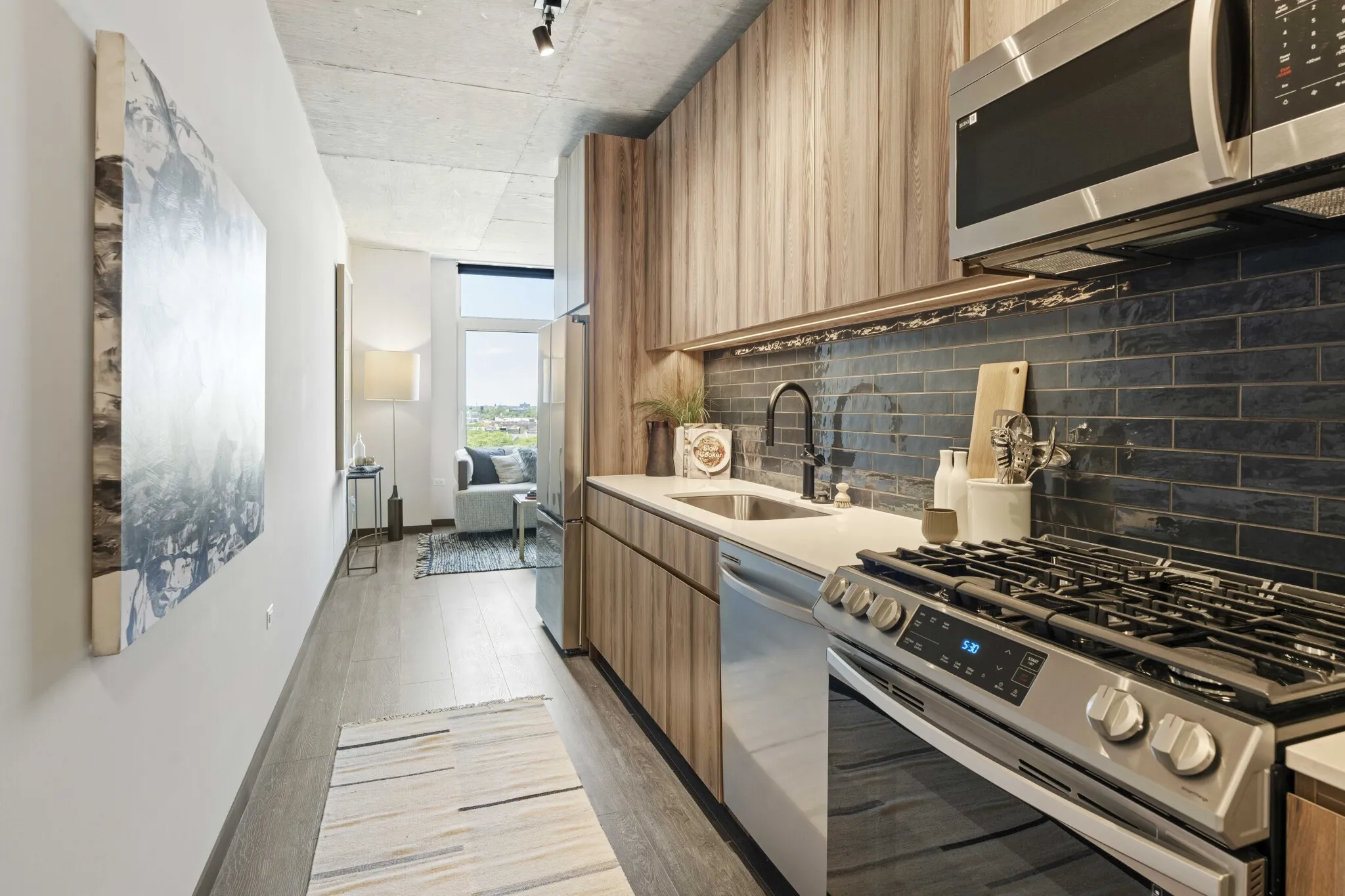 150 N Ashland Ave, ,  60607, USA 60607-unit#CONVERTIBLE-Chicago-IL