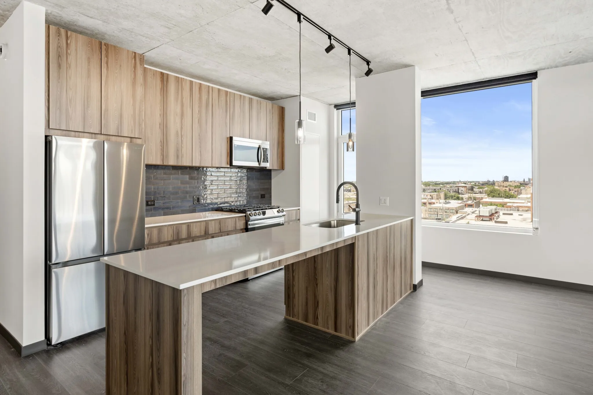 150 N Ashland Ave, , 60607, USA 60607-unit#2/2-Chicago-IL