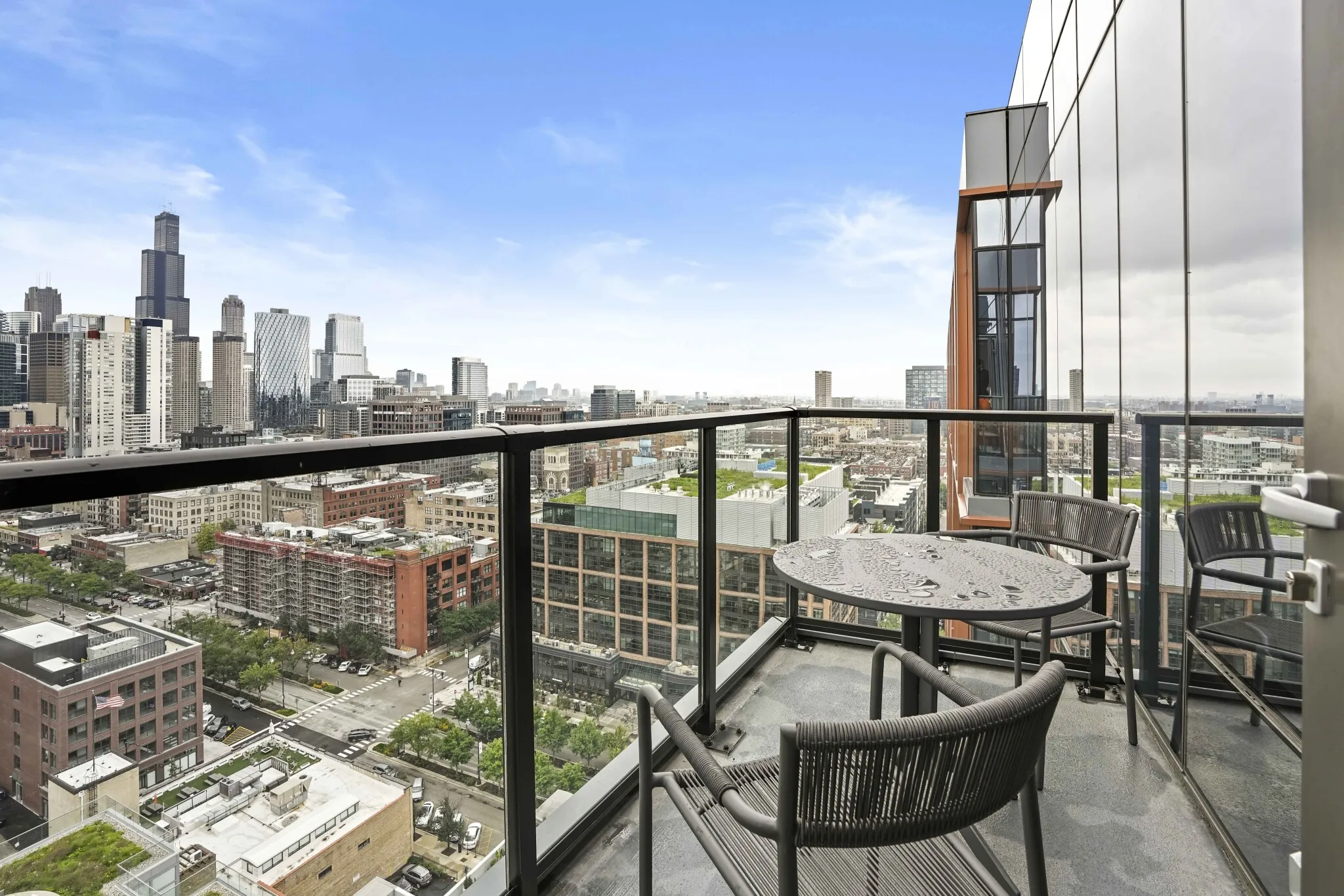 166 N Aberdeen St, ,  60607, USA 60607-unit#3/3 PENTHOUSE-Chicago-IL