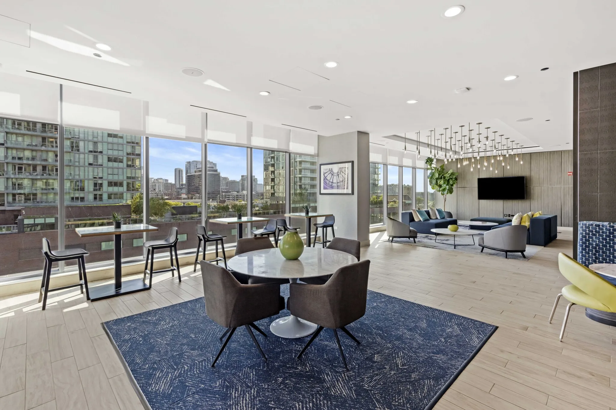 1140 N Wells St, , 60610, USA 60610-unit#2/2 + DEN-Chicago-IL