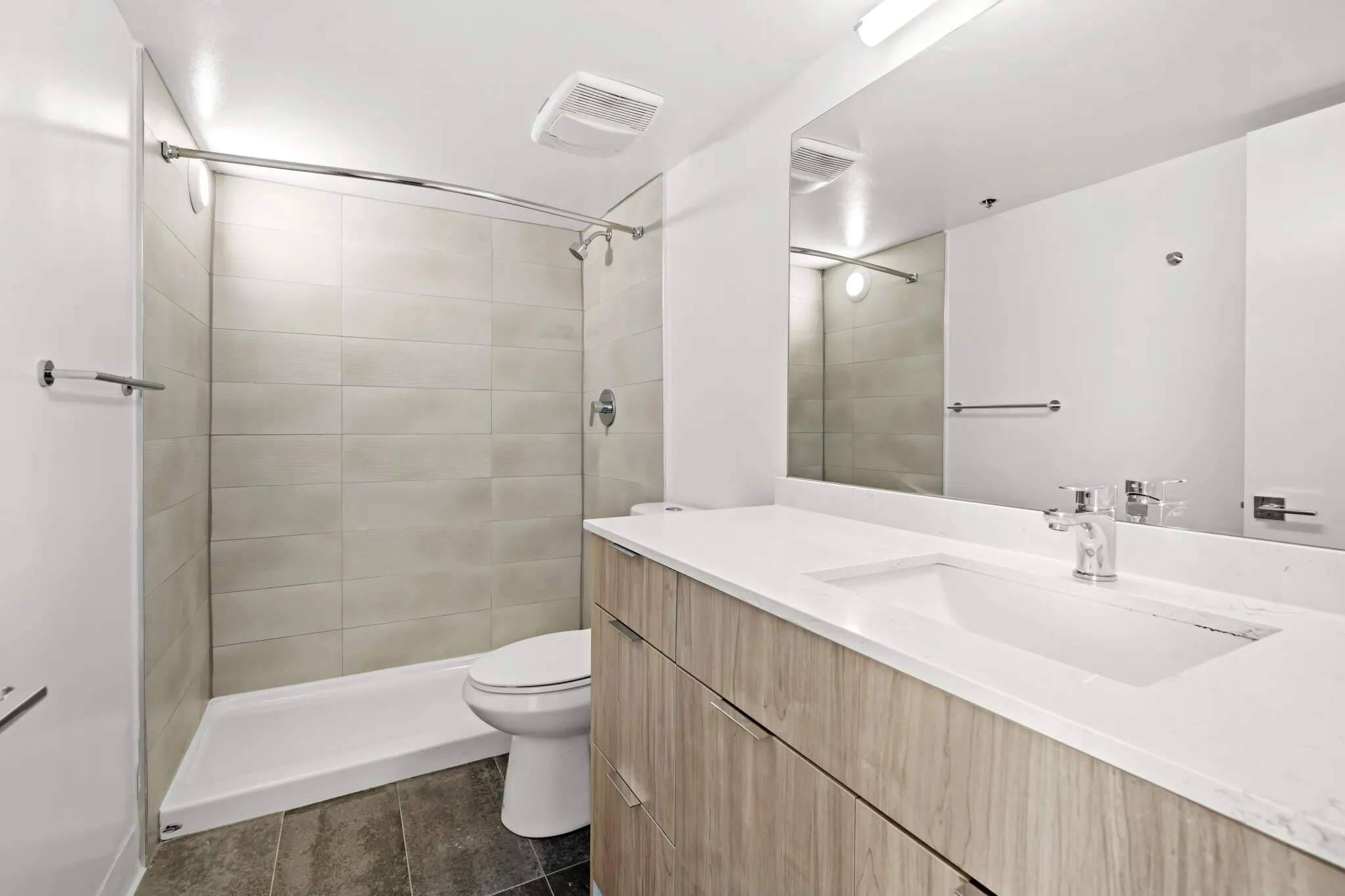 800 S Wells St, ,  60607, USA 60605-unit#2/2.5 TOWNHOME-Chicago-IL