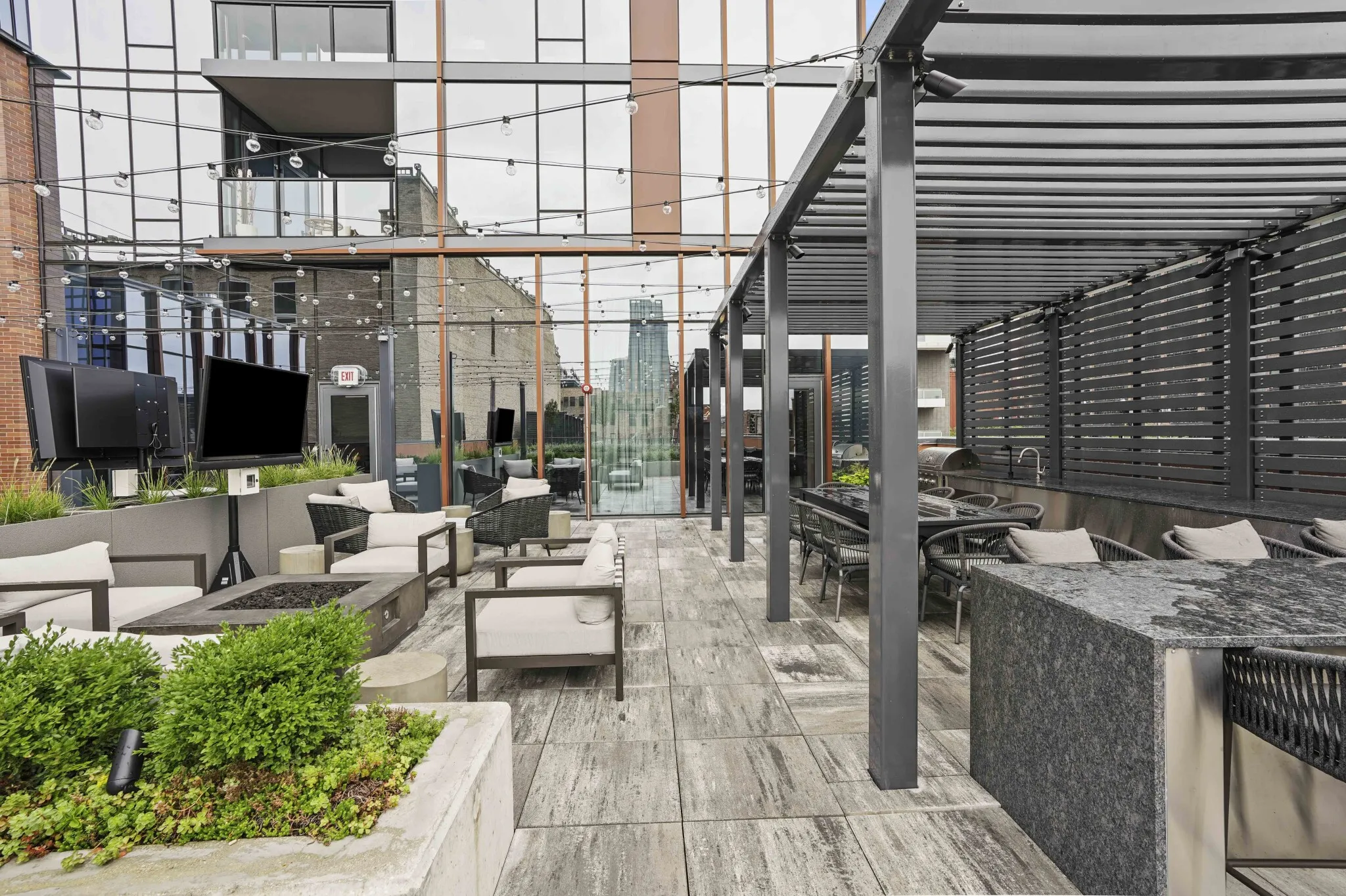 166 N Aberdeen St, ,  60607, USA 60607-unit#3/3 PENTHOUSE-Chicago-IL