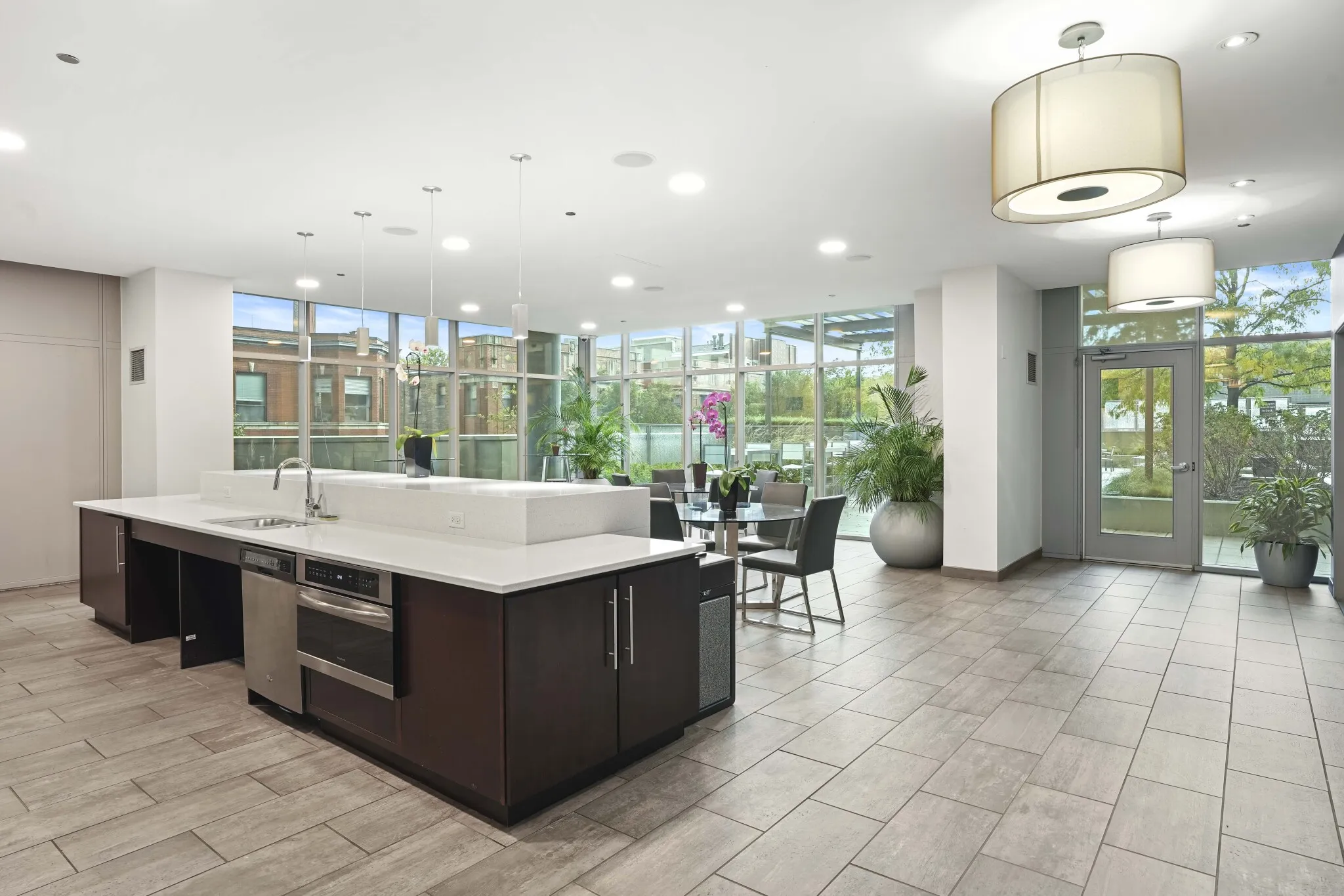 3740 N Halsted St, ,  60613, USA 60613-unit#1/1-Chicago-IL