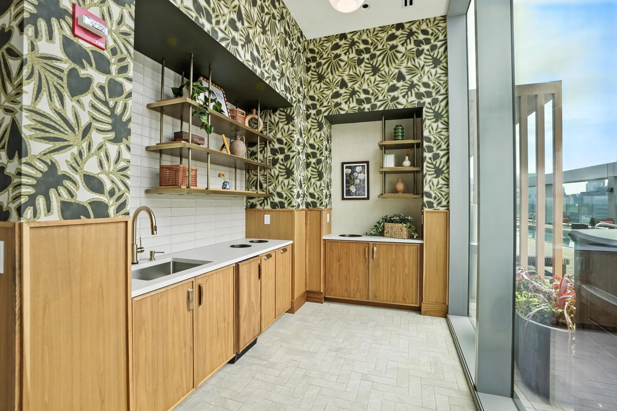 1114 W Carroll Ave, ,  60607, USA 60607-unit#1/1 + DEN-Chicago-IL