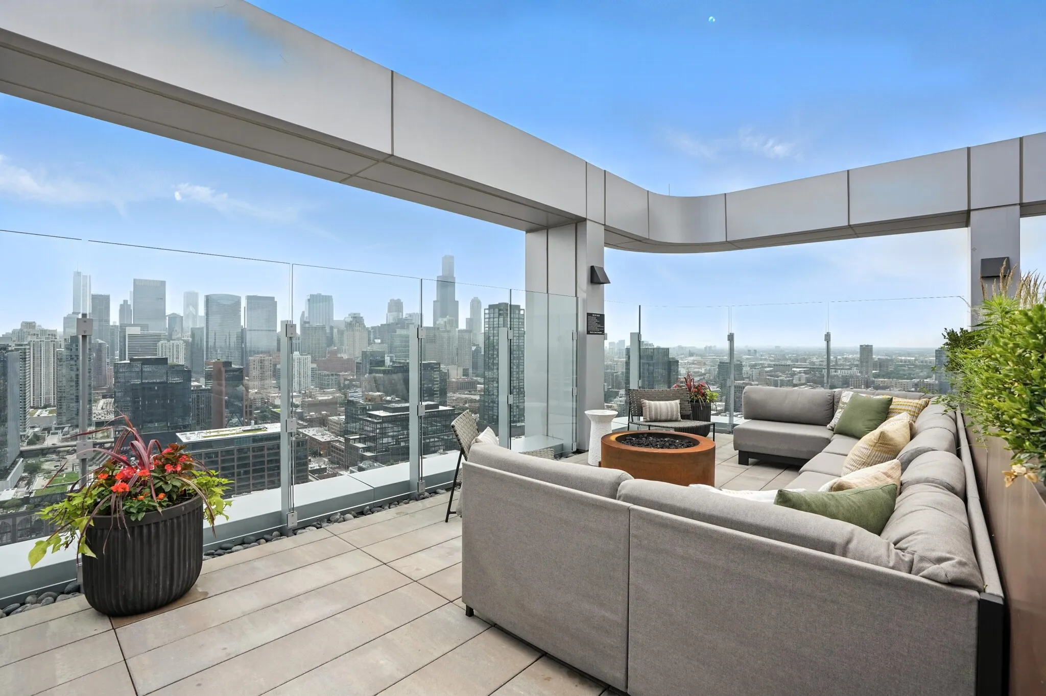 1114 W Carroll Ave, ,  60607, USA 60607-unit#1/1 + DEN-Chicago-IL