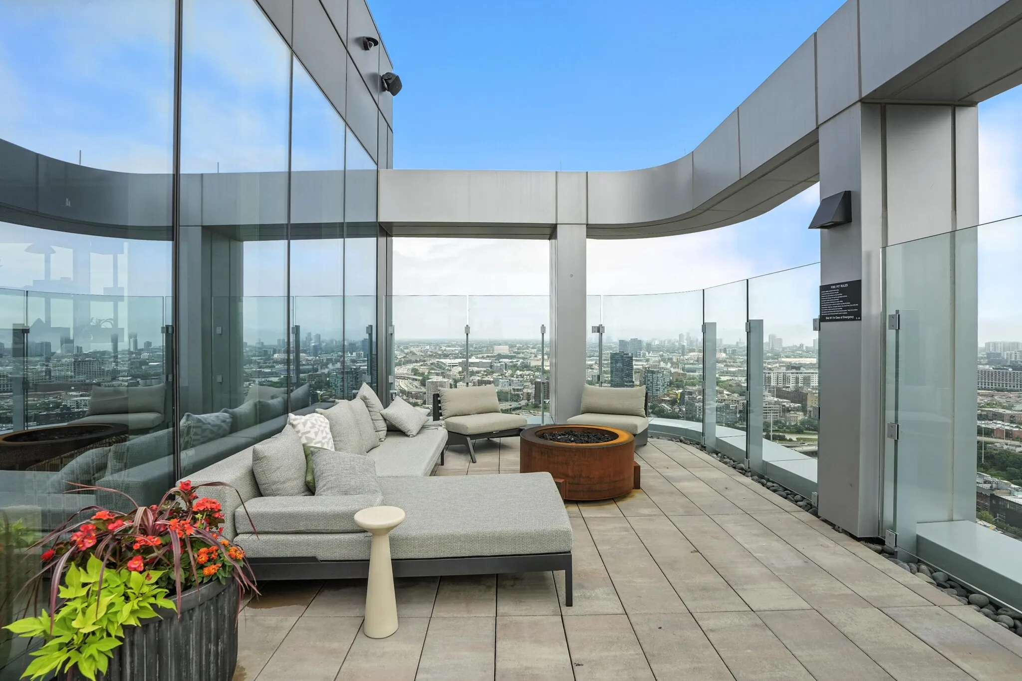 1114 W Carroll Ave, ,  60607, USA 60607-unit#1/1 + DEN-Chicago-IL