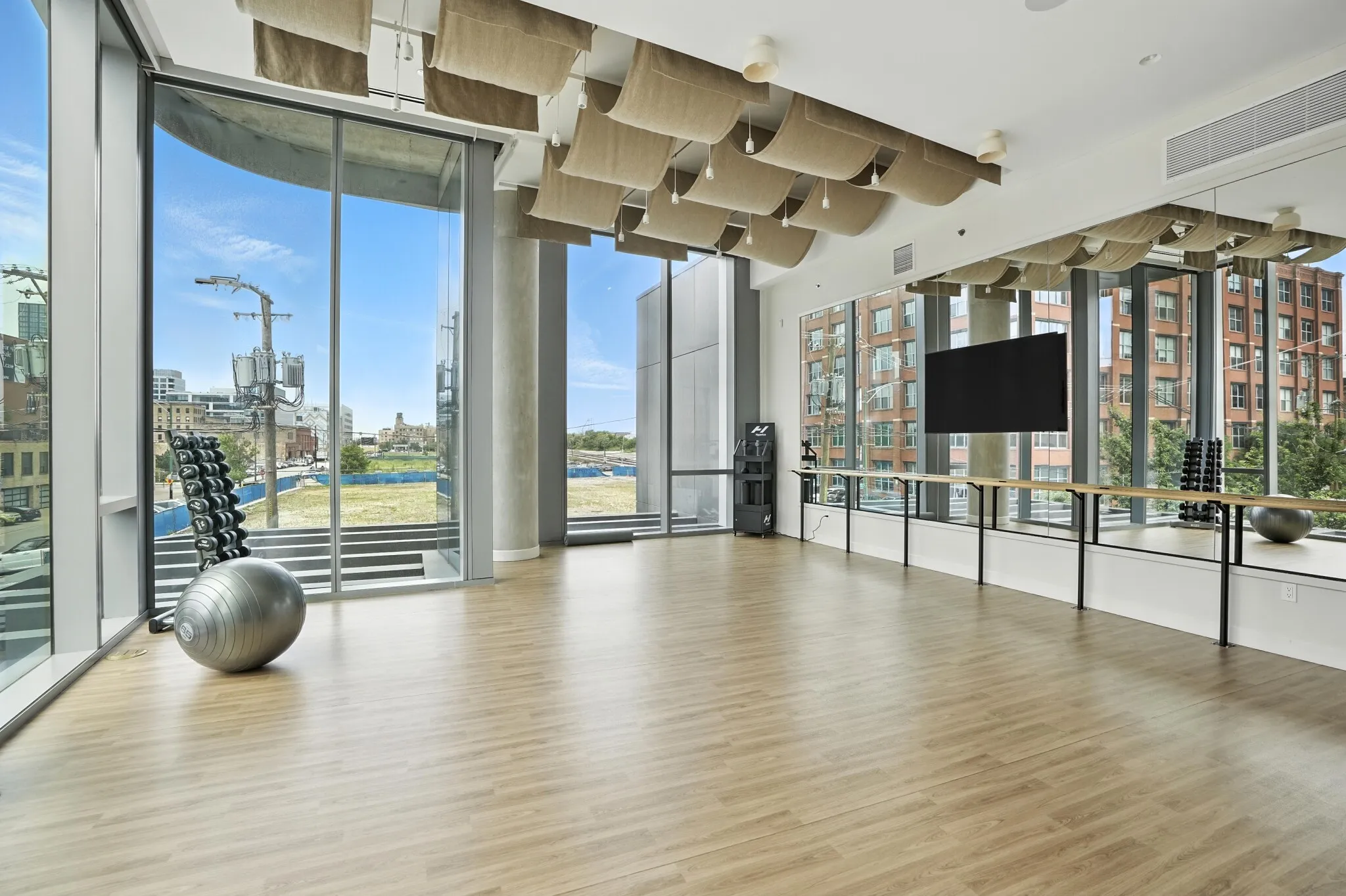 1114 W Carroll Ave, ,  60607, USA 60607-unit#1/1 + DEN-Chicago-IL