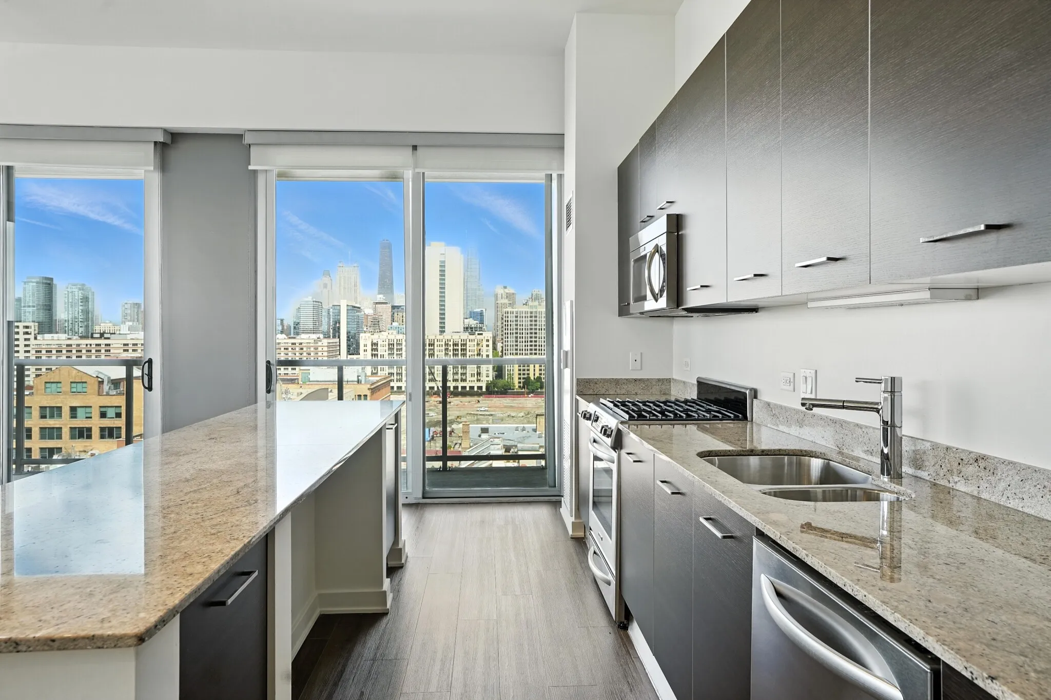 910 W Huron St, , 60642, USA 60642-unit#2/1-Chicago-IL