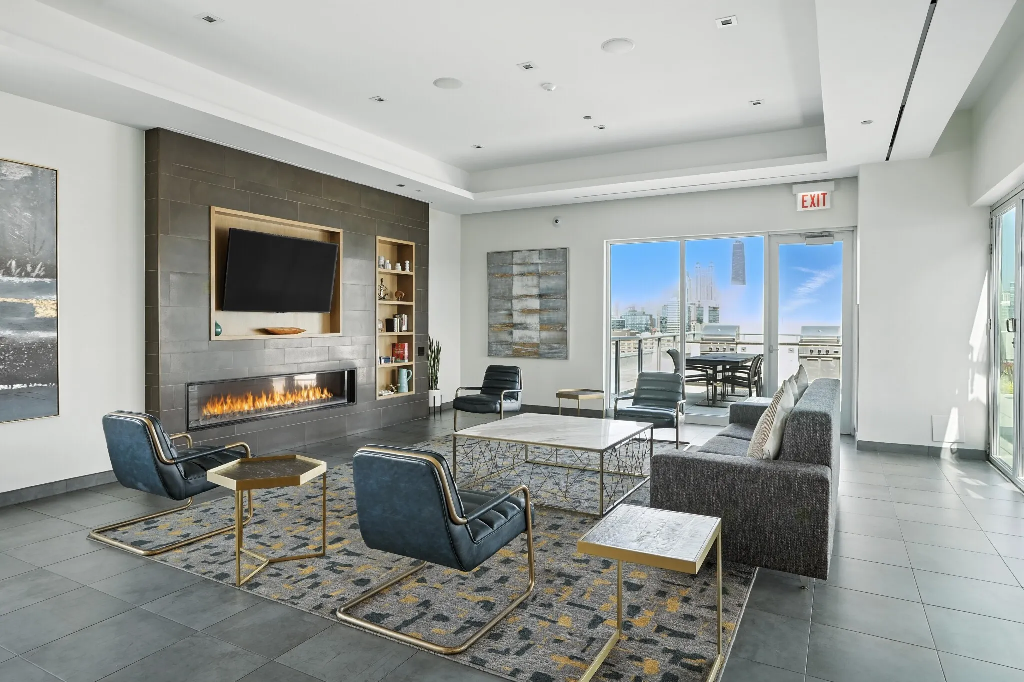 910 W Huron St, ,  60642, USA 60642-unit#2/2-Chicago-IL