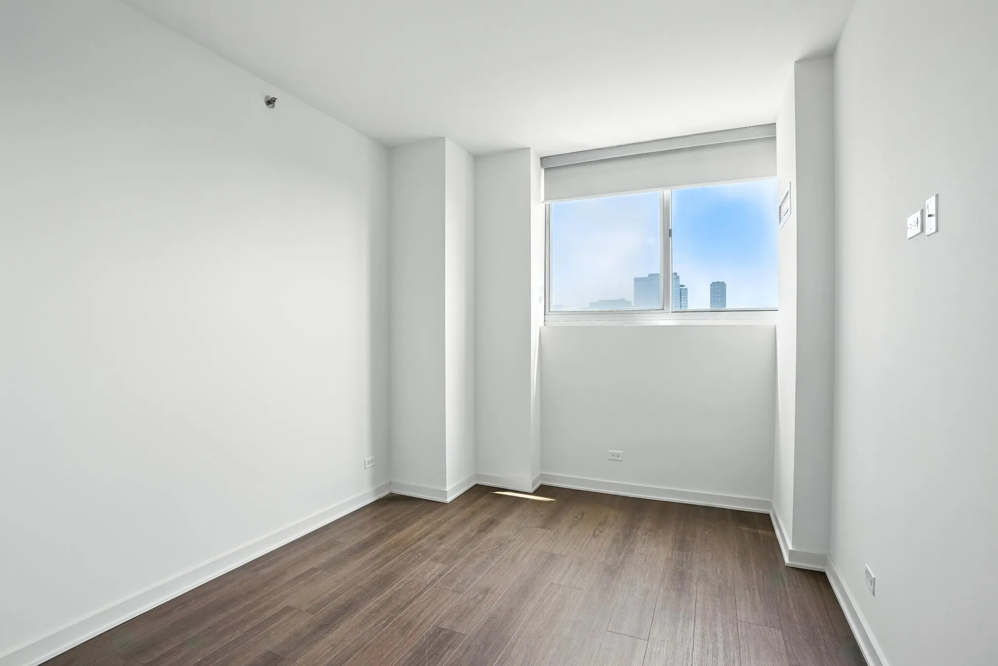 910 W Huron St, ,  60642, USA 60642-unit#2/2-Chicago-IL