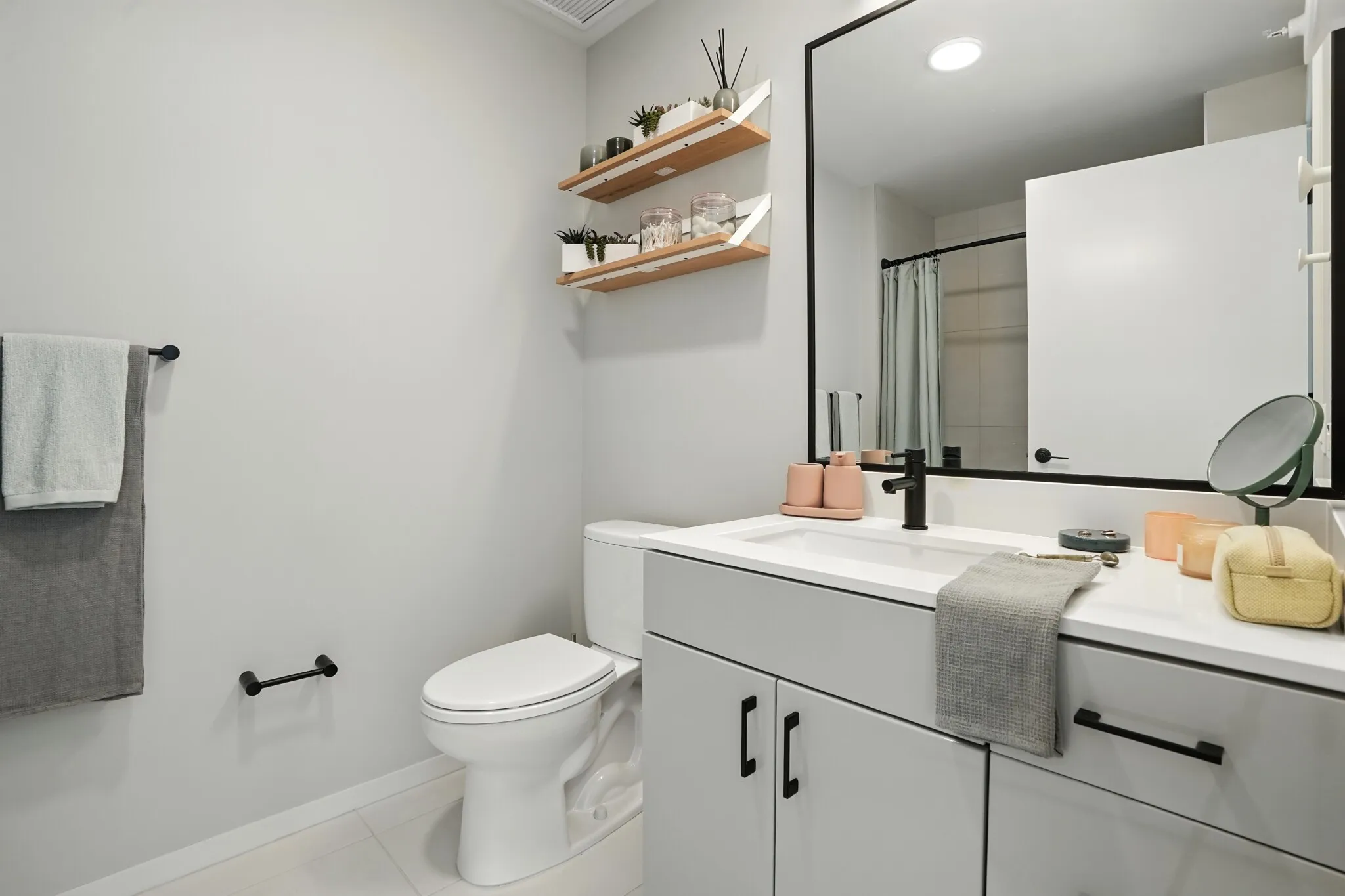 88 E Wacker Pl, ,  60601, USA 60604-unit#CONVERTIBLE-Chicago-IL