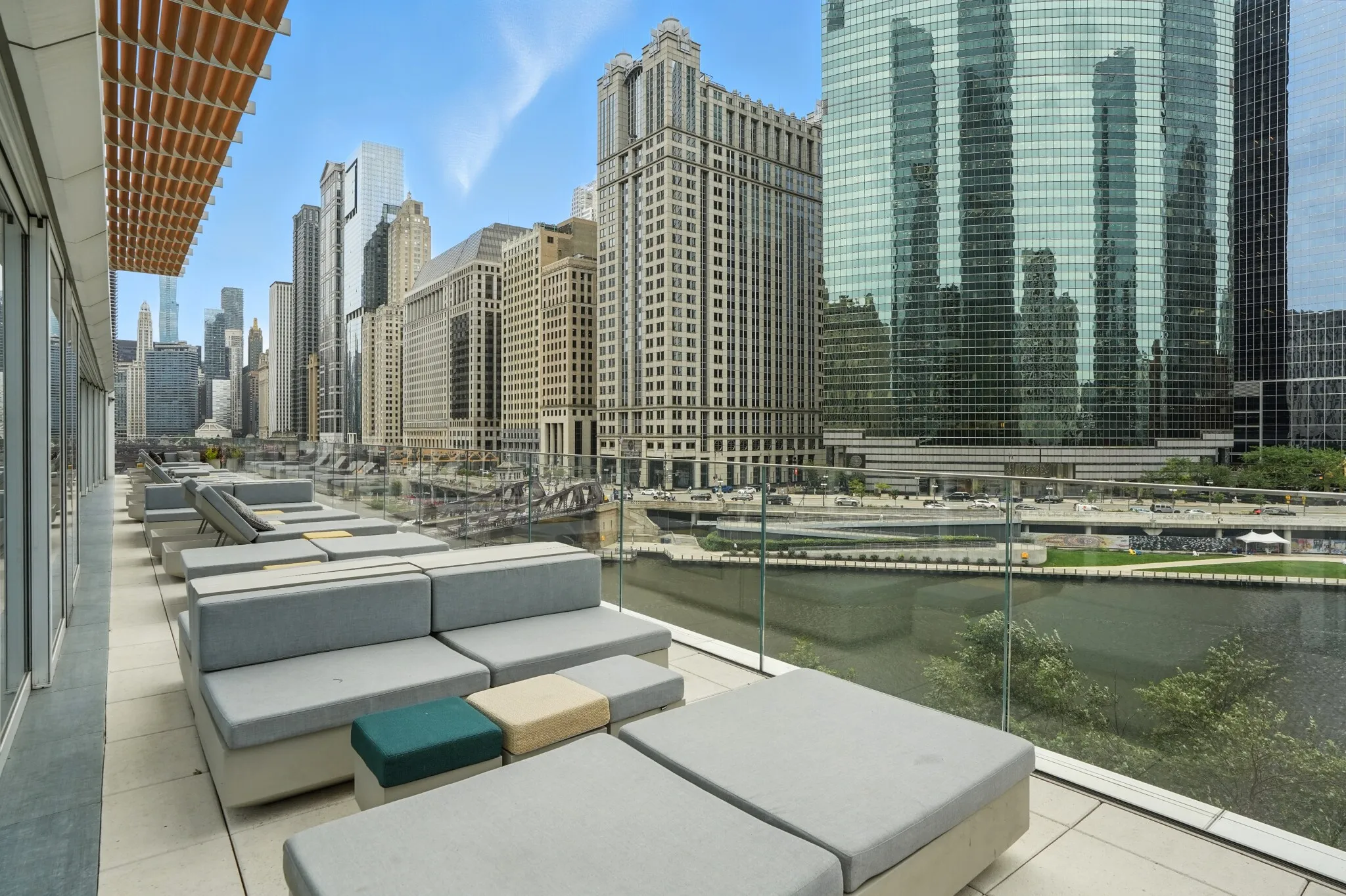 313 W Wolf Point Plaza, ,  60654, USA 60654-unit#3/3-Chicago-IL