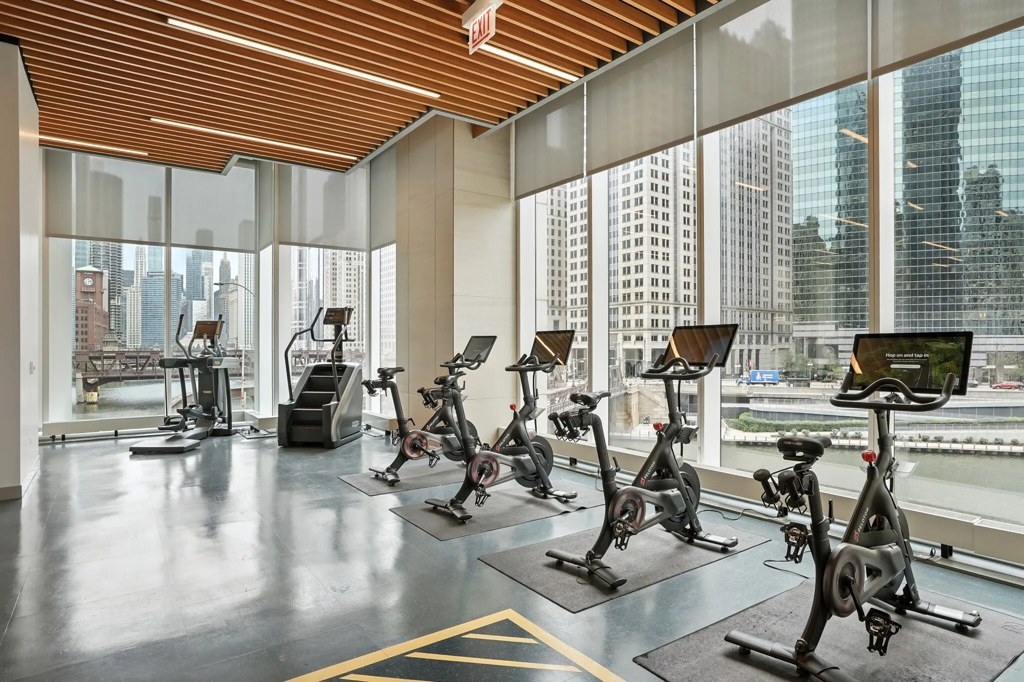 313 W Wolf Point Plaza, ,  60654, USA 60654-unit#3/3-Chicago-IL