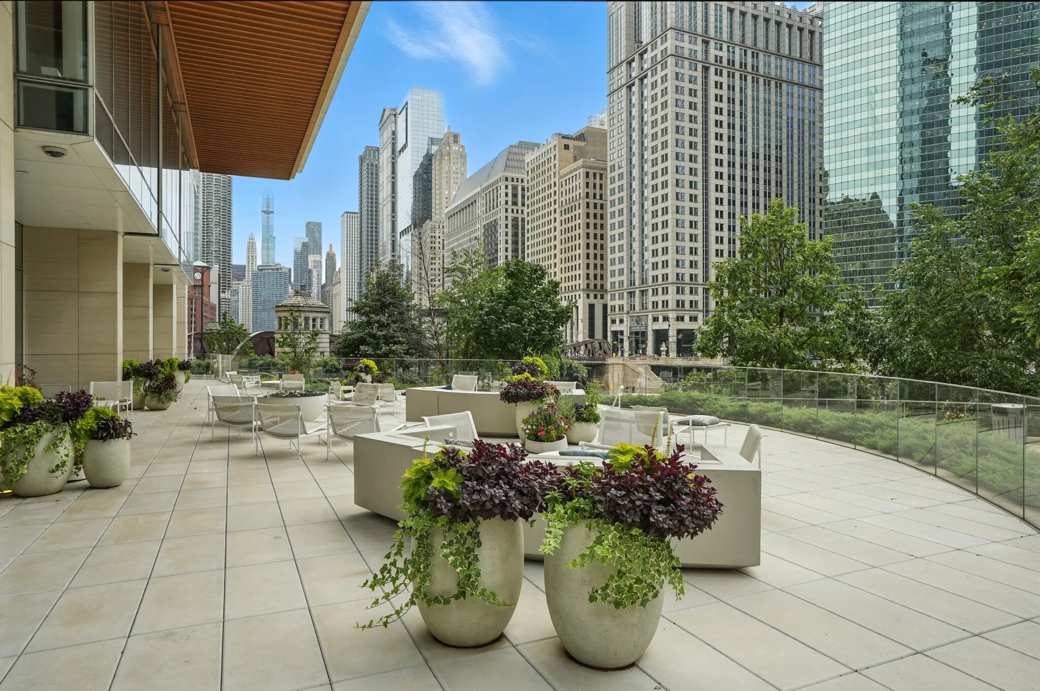 313 W Wolf Point Plaza, ,  60654, USA 60654-unit#3/3-Chicago-IL