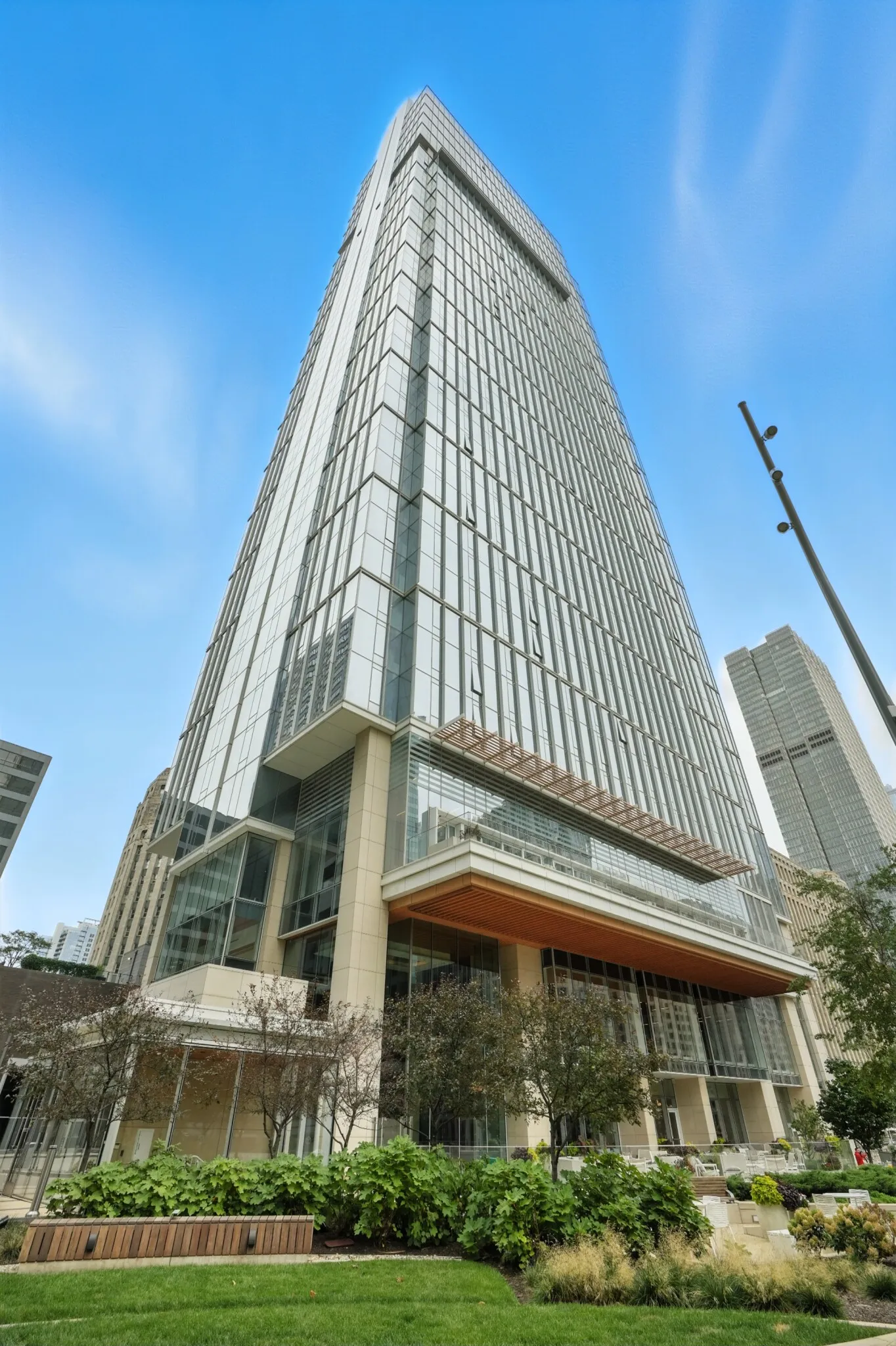 313 W Wolf Point Plaza, ,  60654, USA 60654-unit#3/3-Chicago-IL