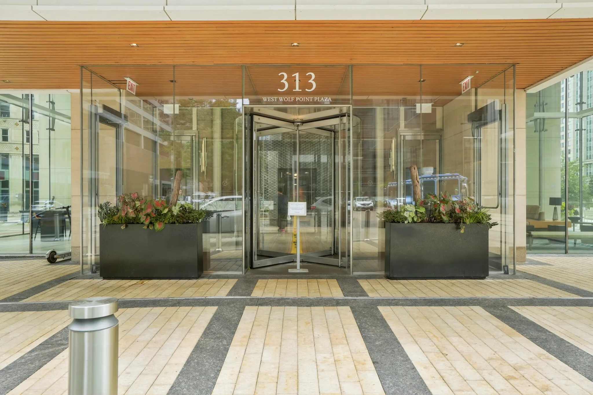 313 W Wolf Point Plaza, ,  60654, USA 60654-unit#3/3-Chicago-IL
